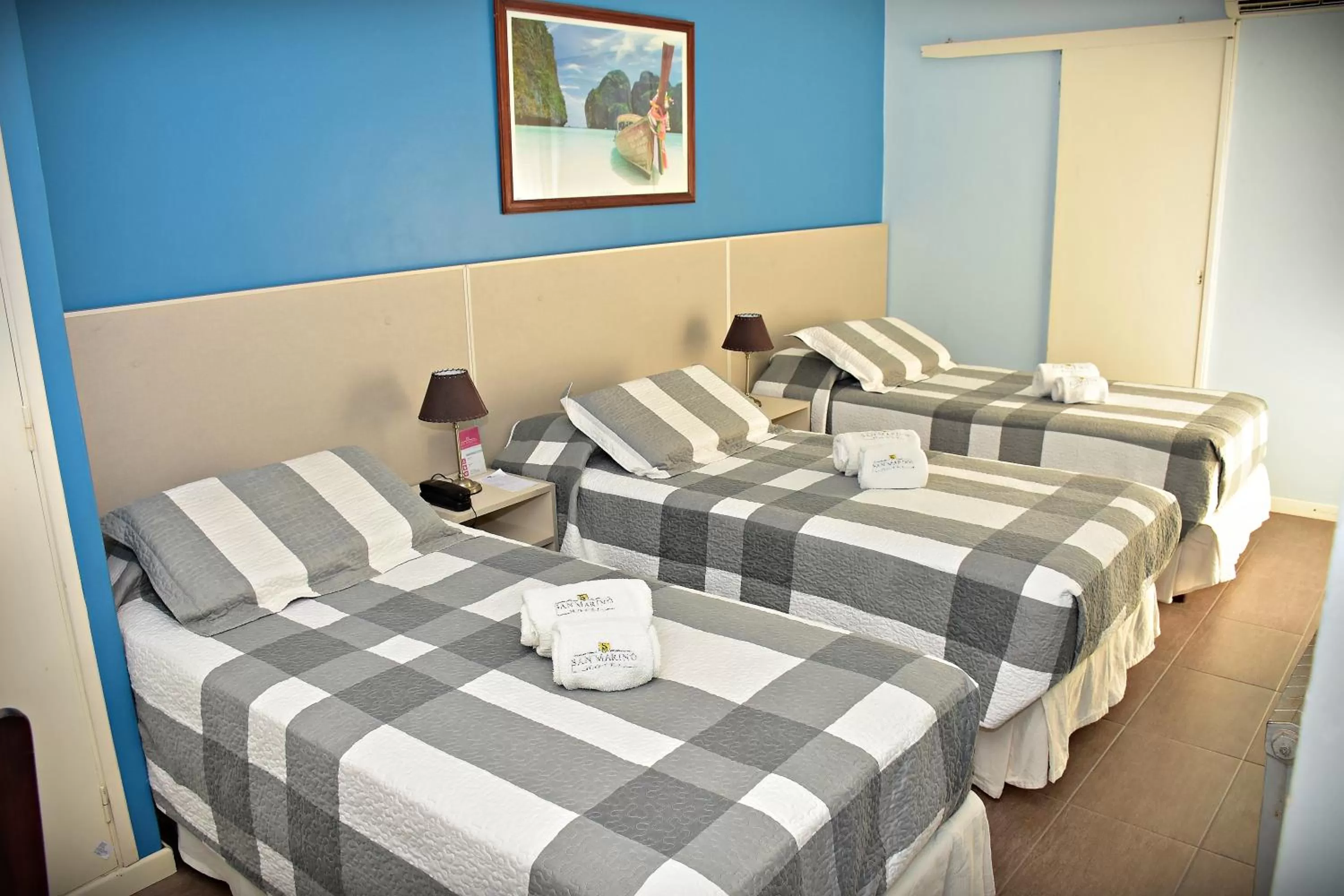 Bed in Hotel San Marino