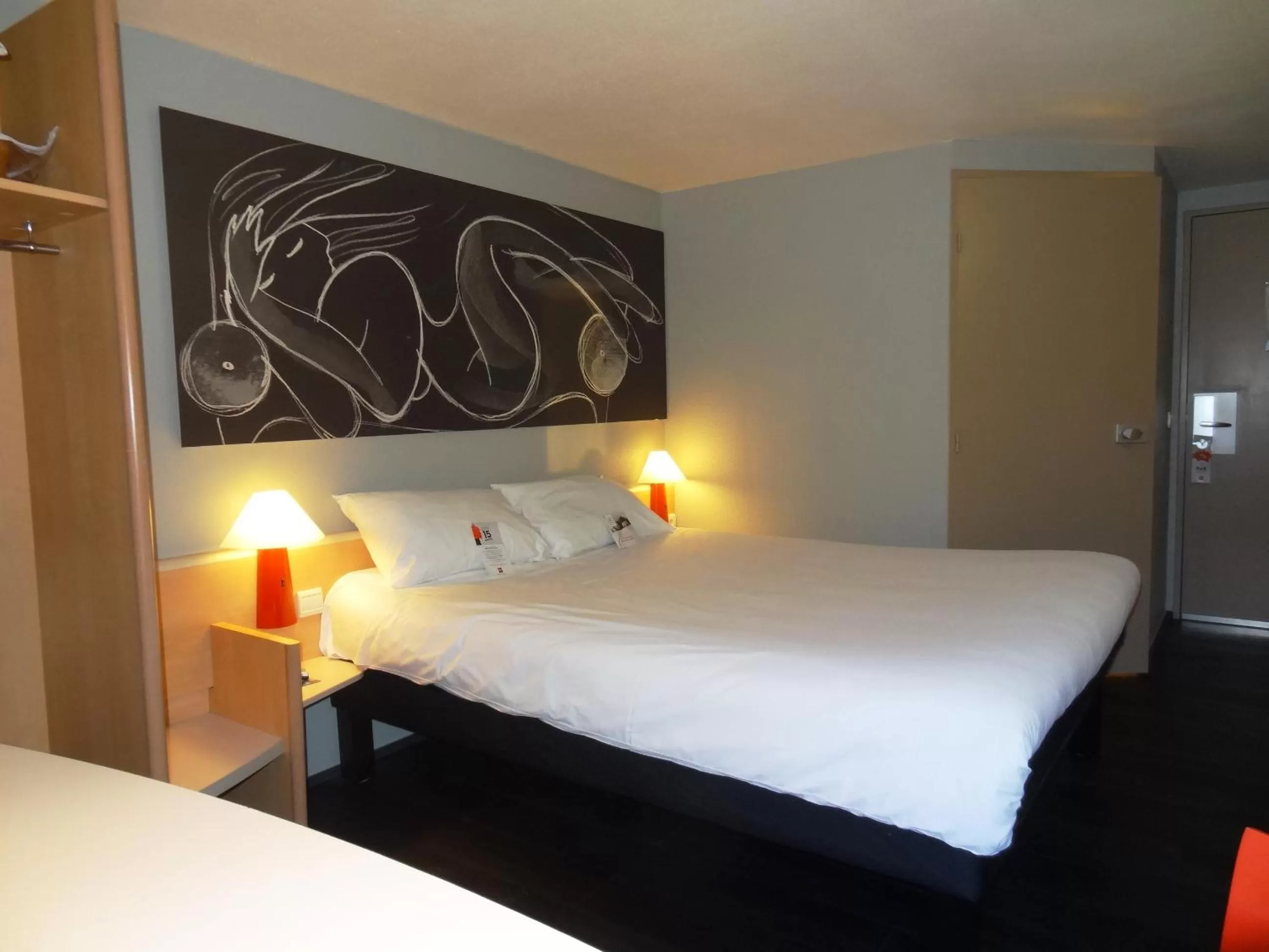 Standard Double Room in IBIS Lyon Sud Chasse Sur Rhône