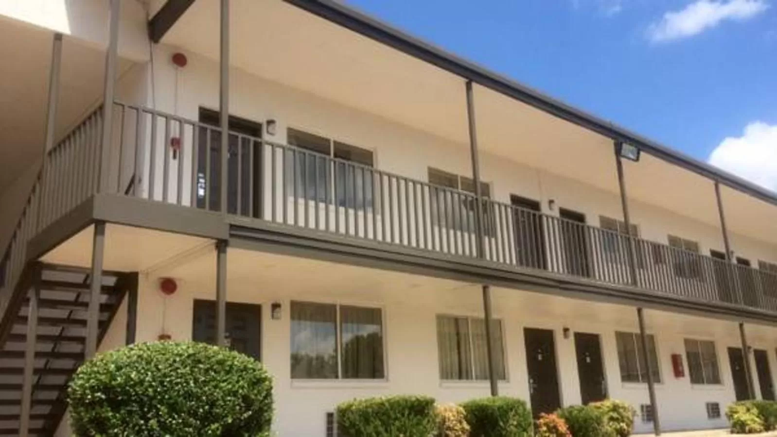 Facade/entrance in Knights Inn Longview