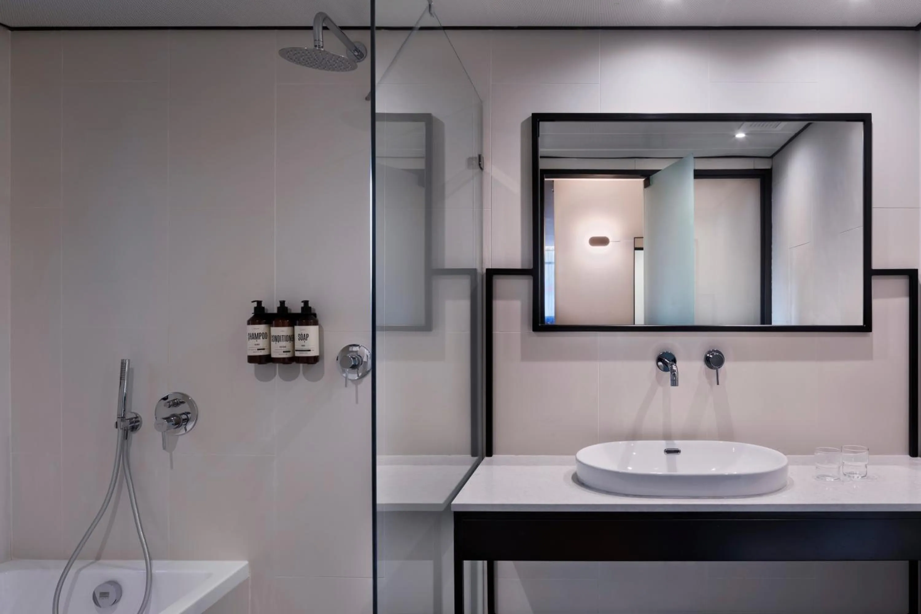 Bathroom in The Muse Boutique Hotel Tel Aviv