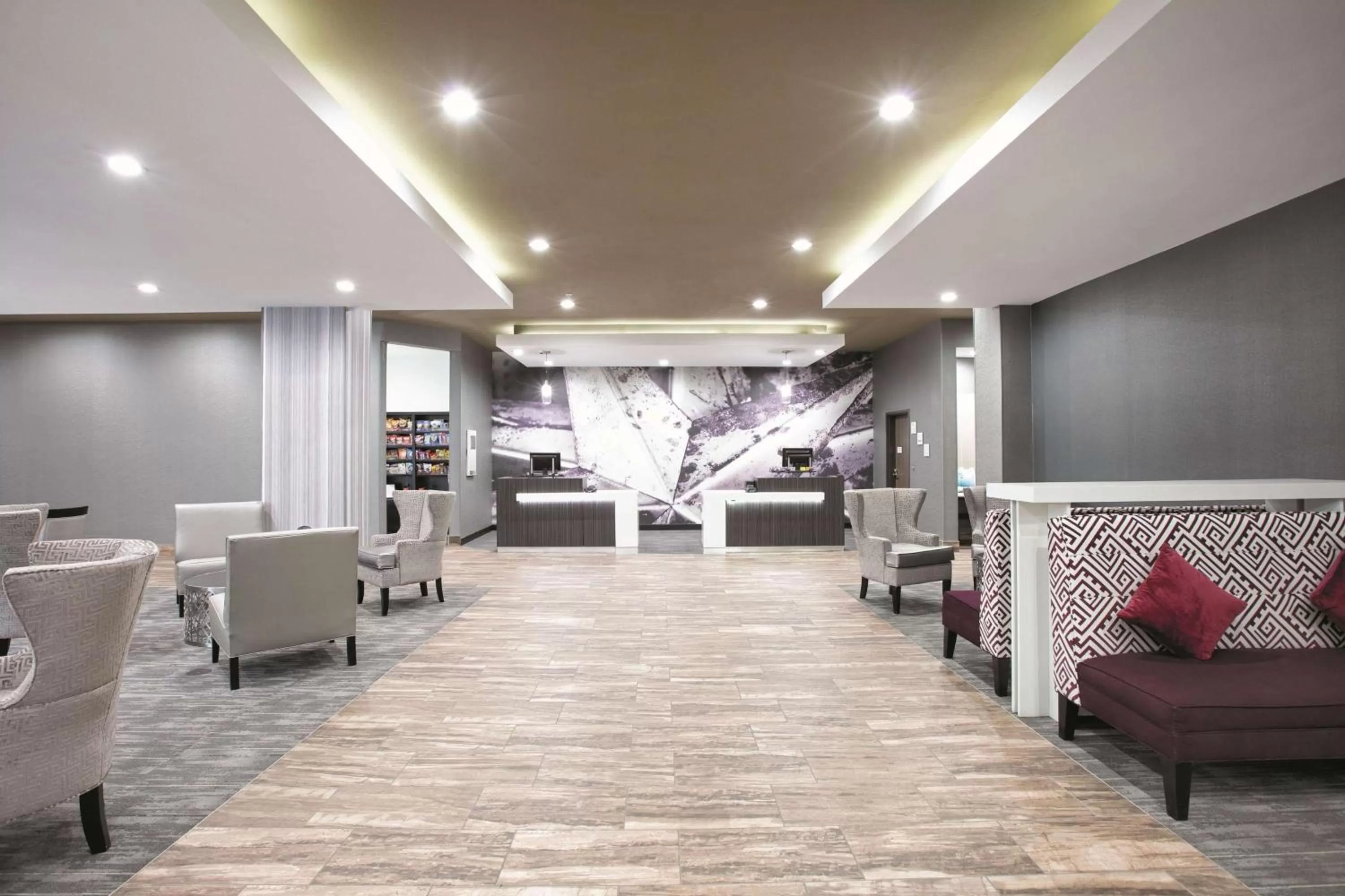 Lobby or reception in La Quinta by Wyndham Amarillo Airport