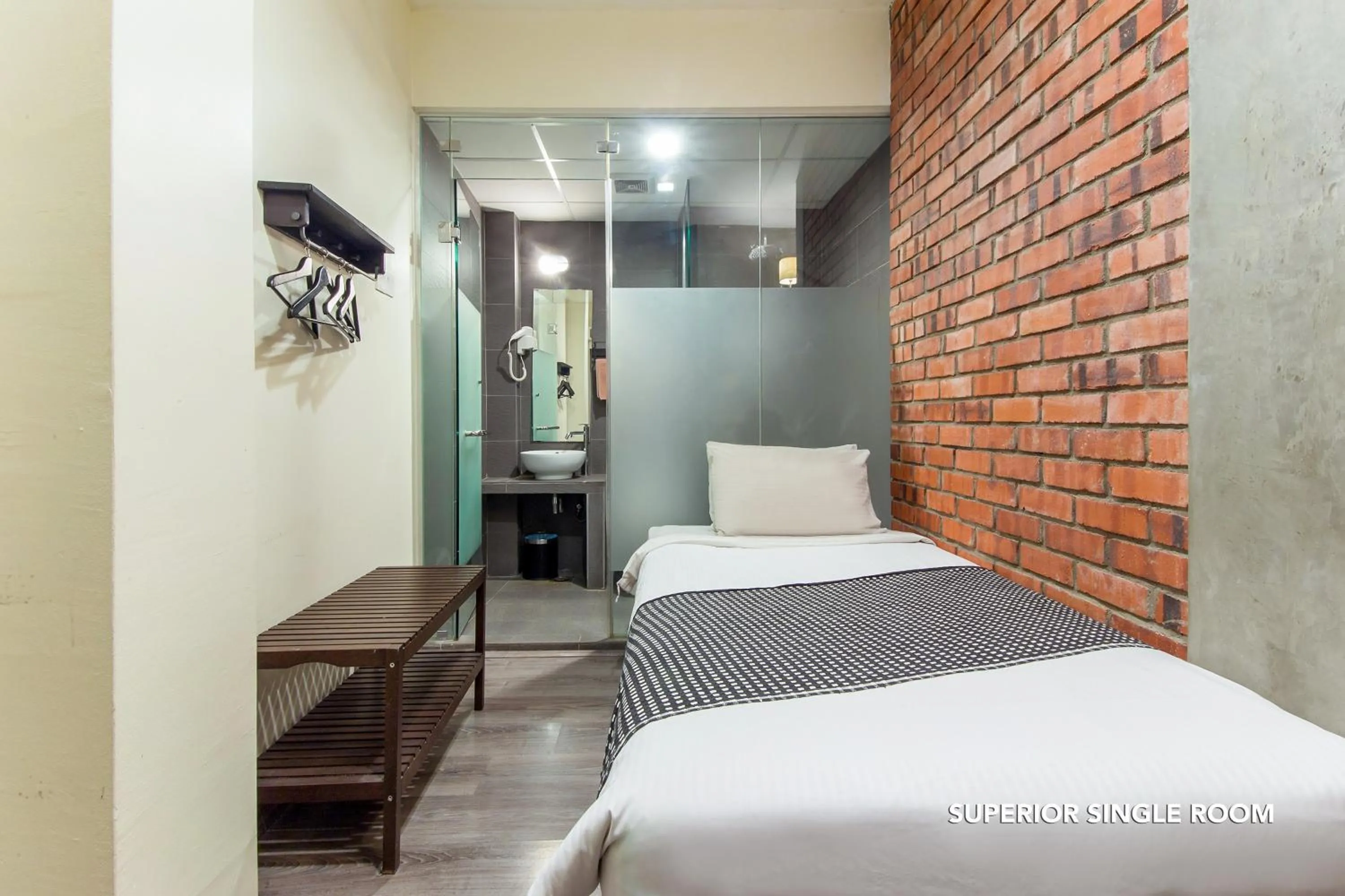 Bed in Ceria Hotel