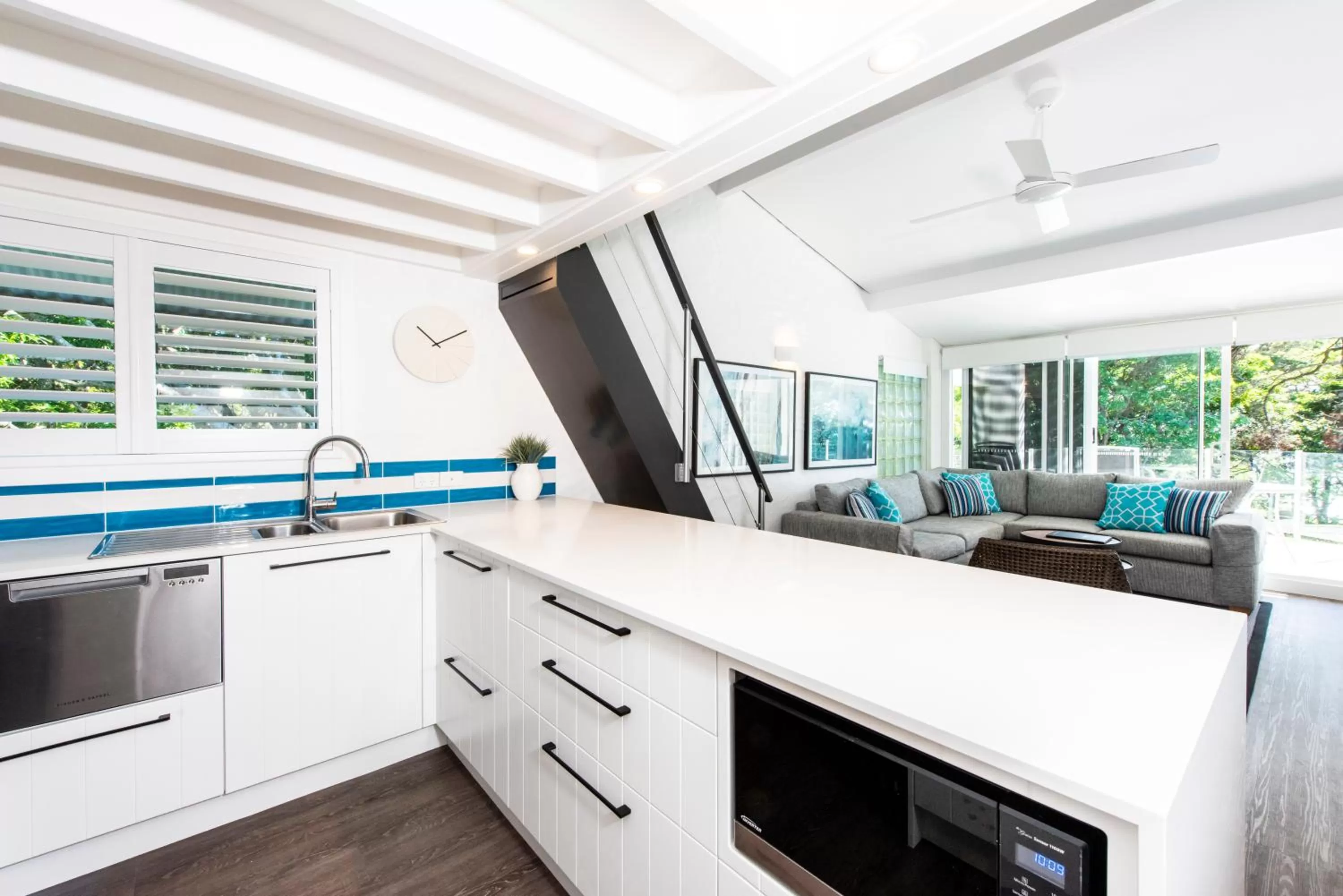 Kitchen or kitchenette in SandCastles Noosa