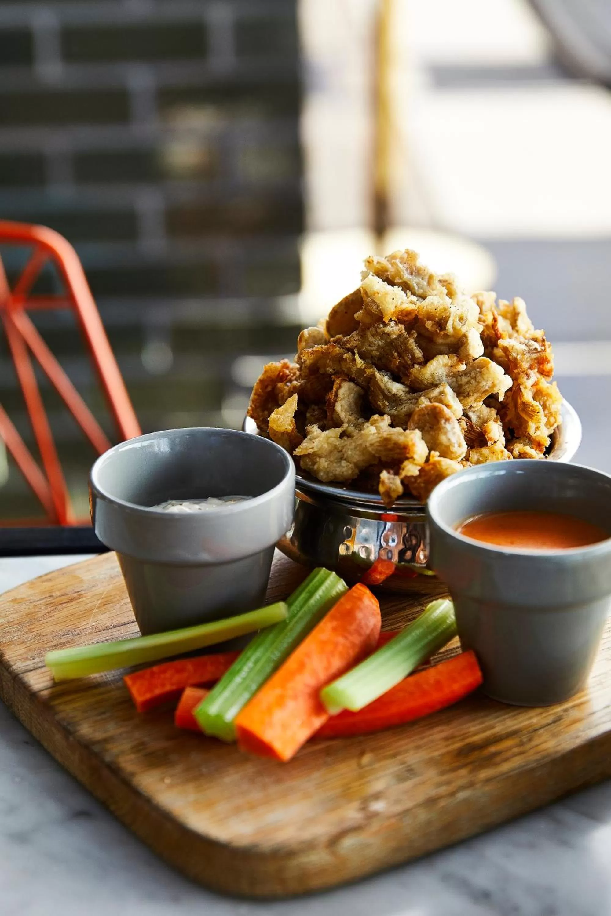 Restaurant/places to eat in Kimpton Journeyman Hotel by IHG