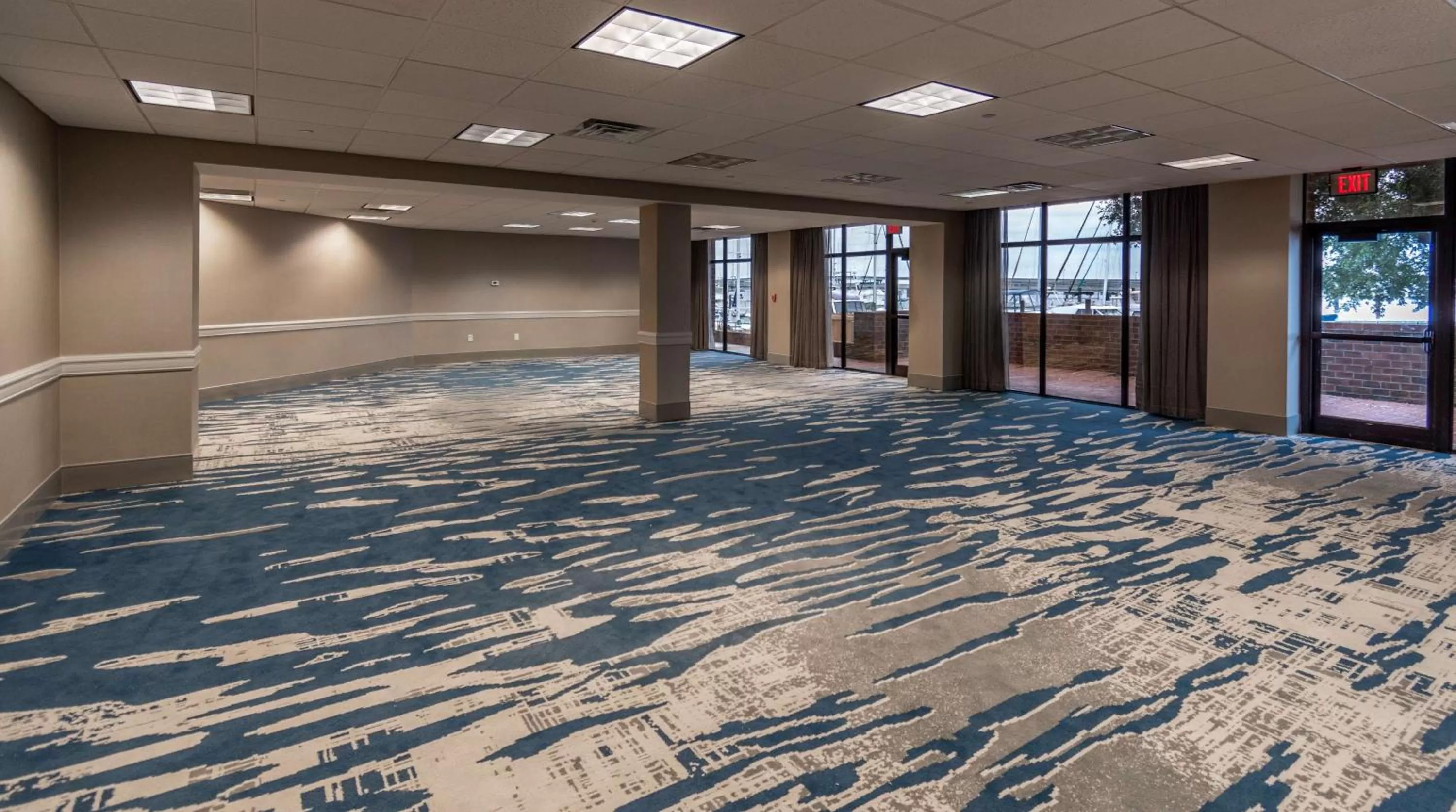 Meeting/conference room in DoubleTree by Hilton New Bern - Riverfront