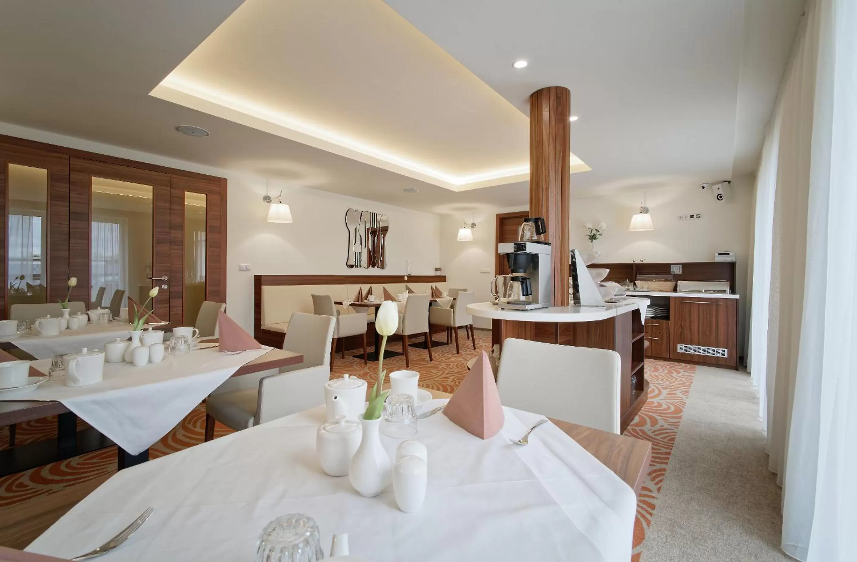 Buffet breakfast in Pension Laa Natura