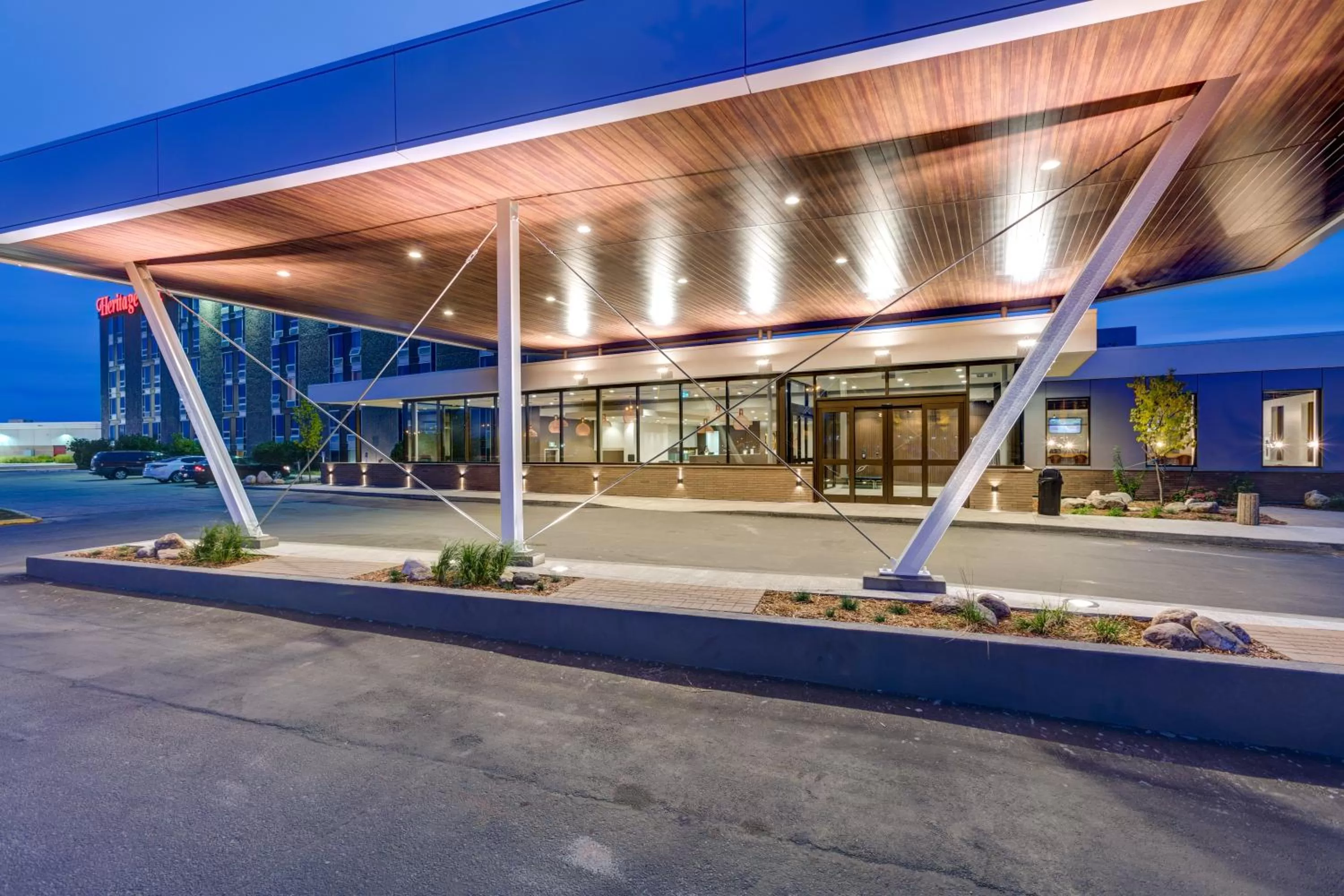 Facade/entrance in Heritage Inn Hotel & Convention Centre - Saskatoon