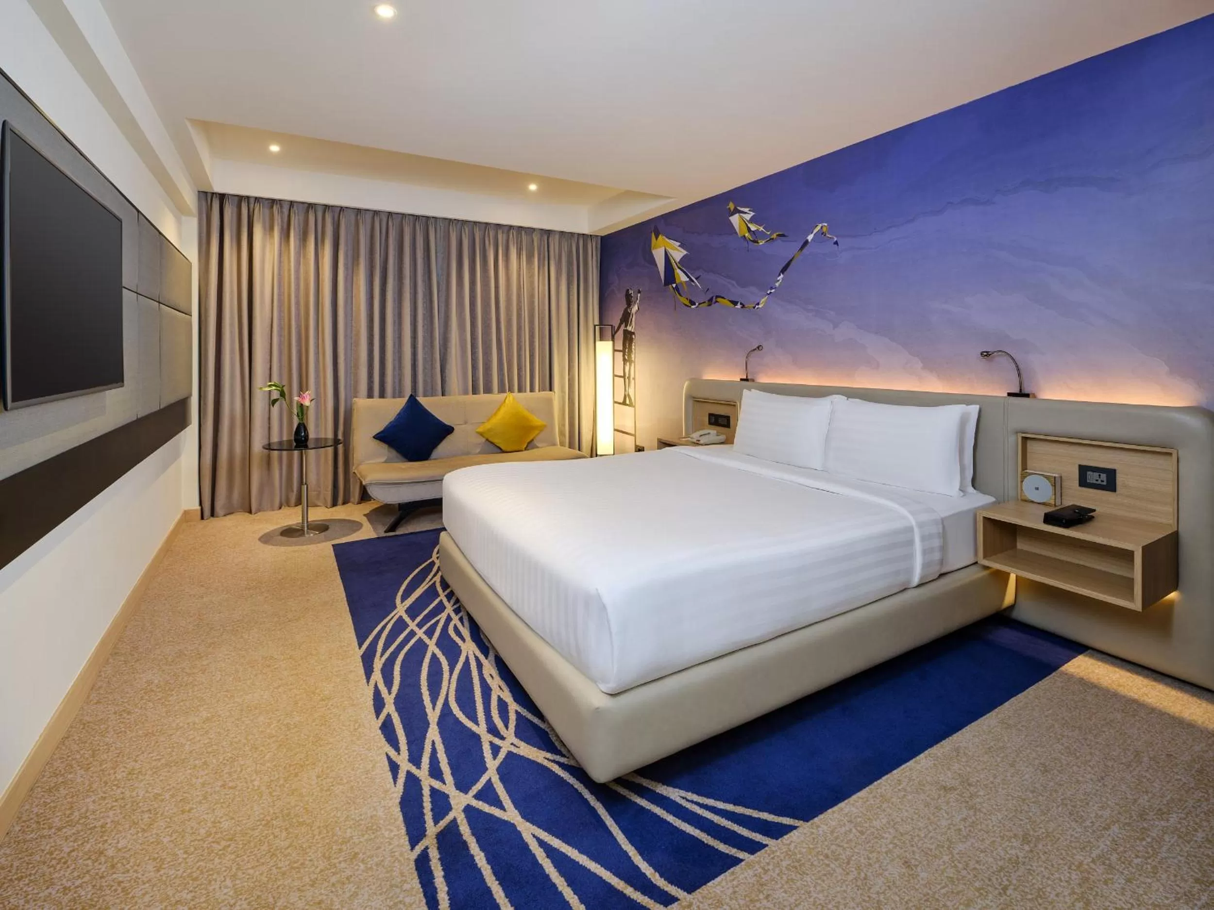 Bedroom, Bed in Novotel Ahmedabad