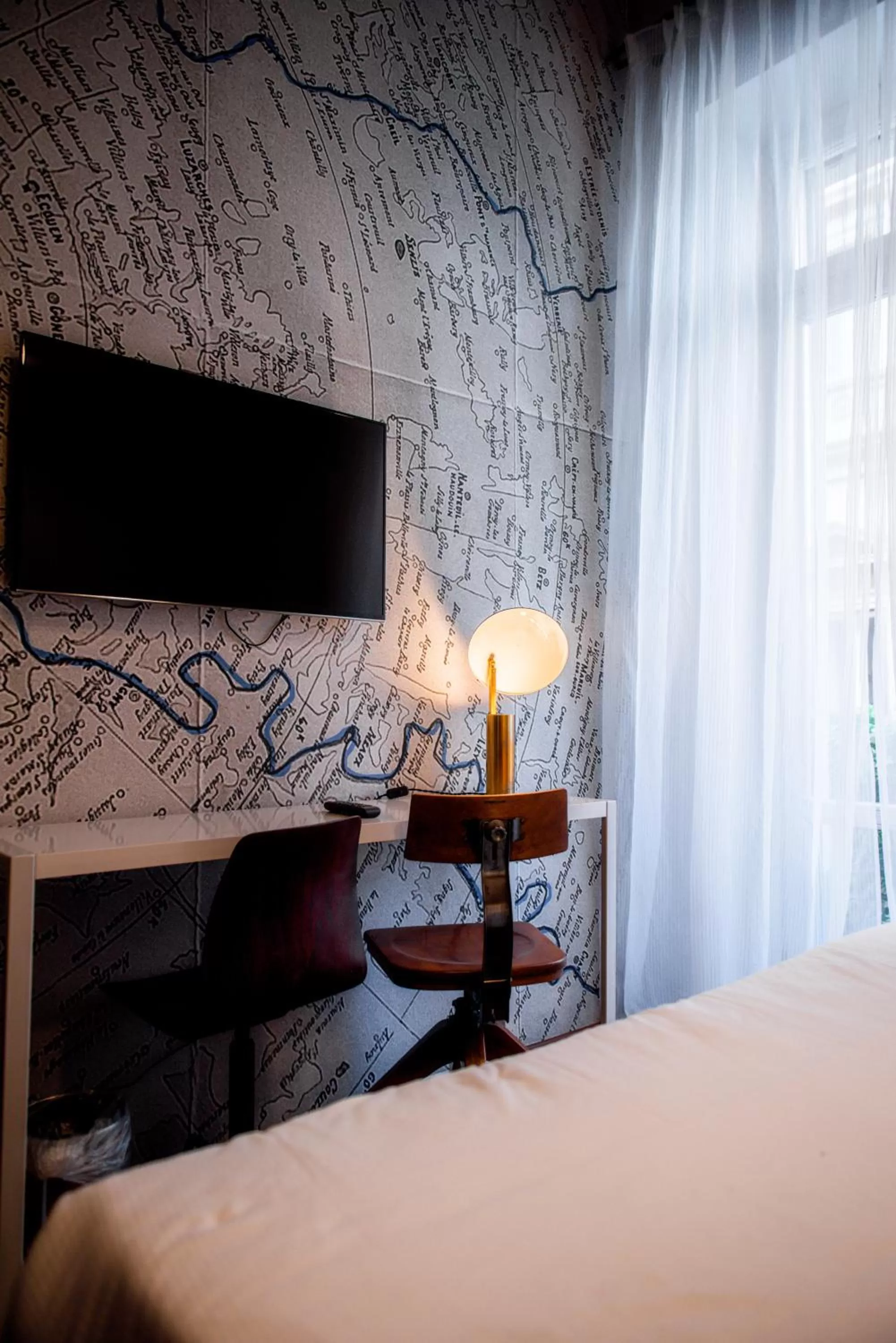 Decorative detail, Bed in Boutique Centrale Palace Hotel