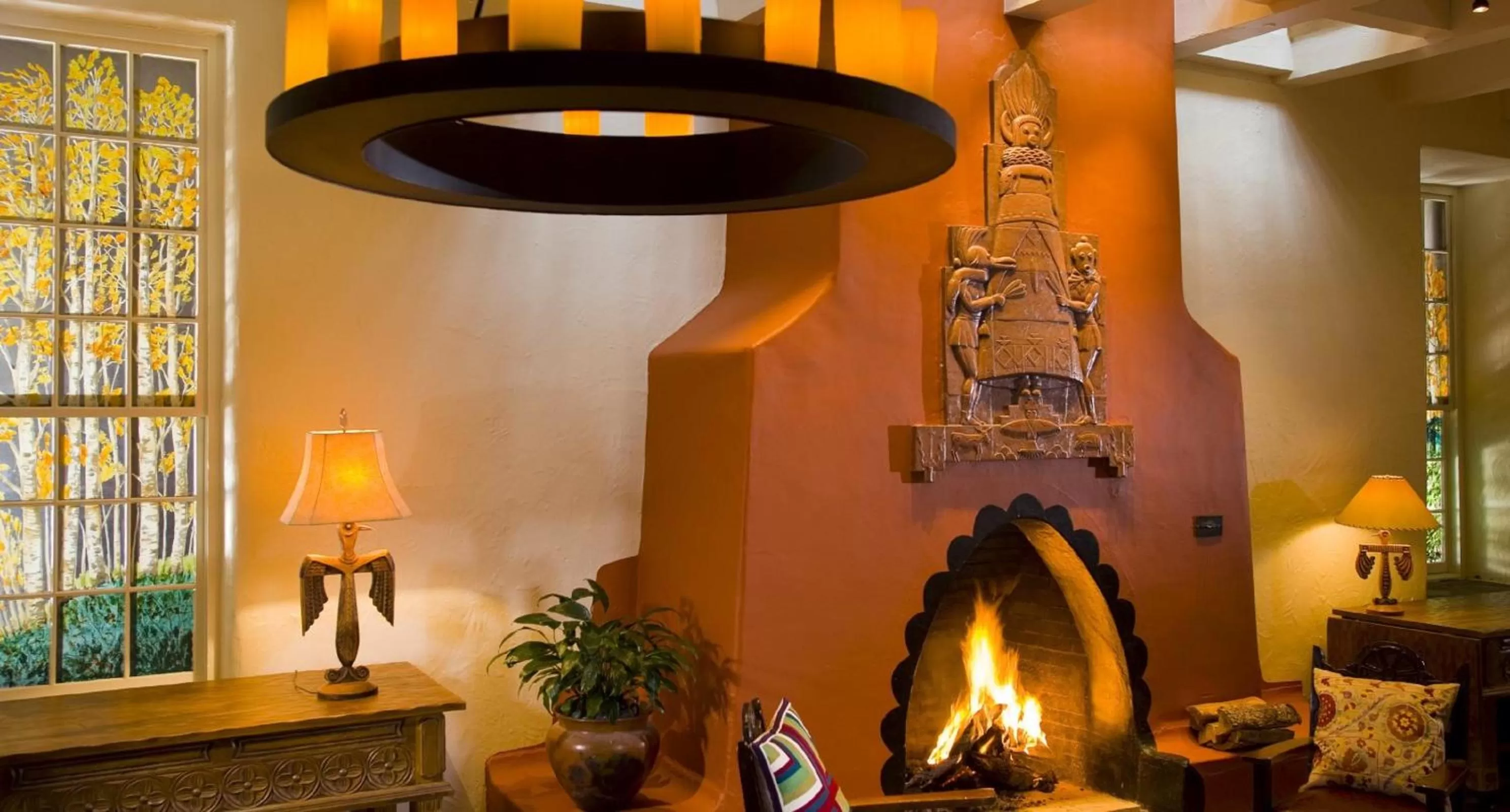 Decorative detail in La Fonda on the Plaza