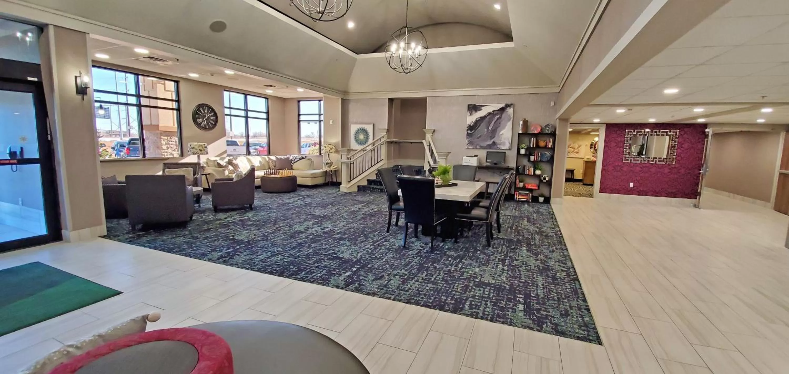 Property building in Holiday Inn Kearney by IHG