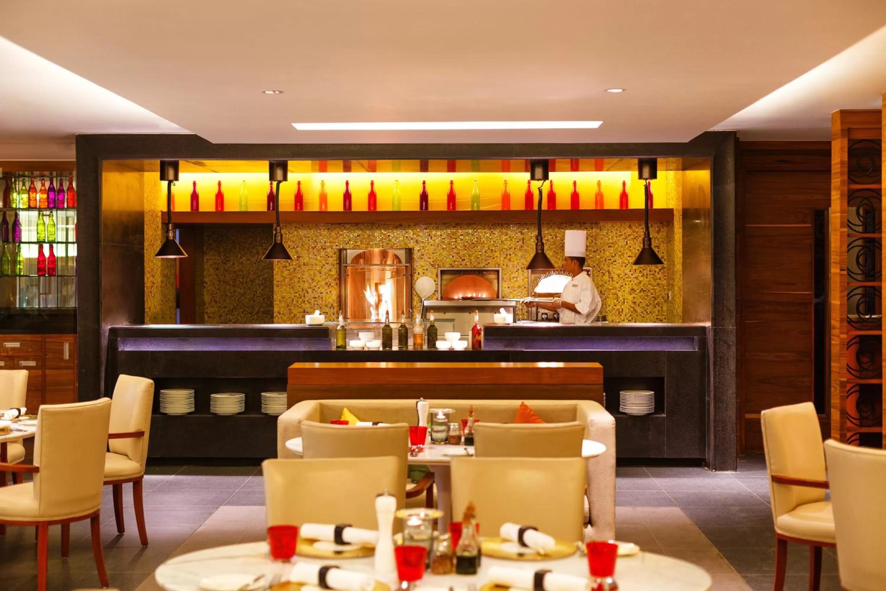 Restaurant/places to eat in Crowne Plaza Ahmedabad City Centre by IHG