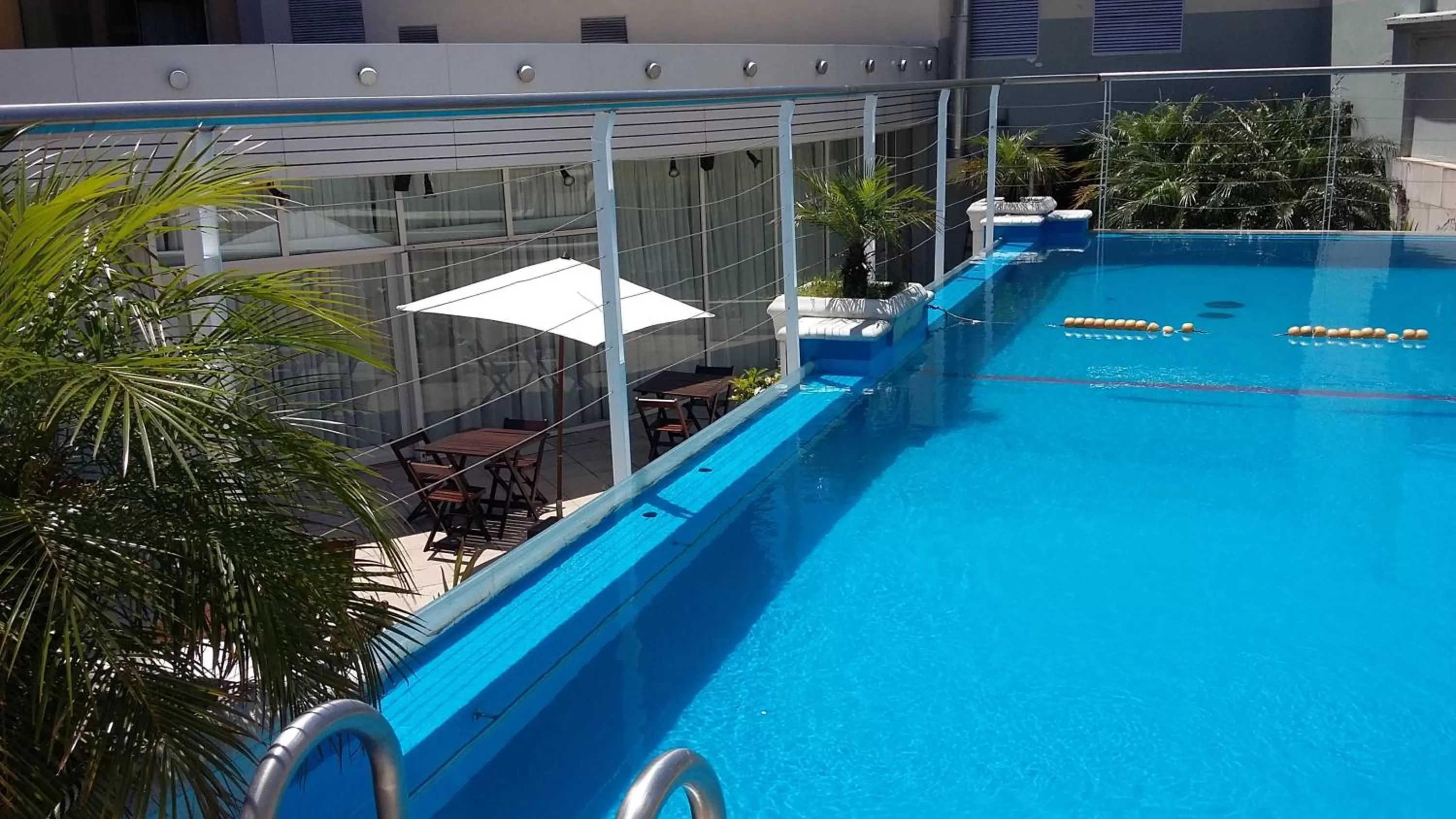Swimming pool in Abasto Hotel