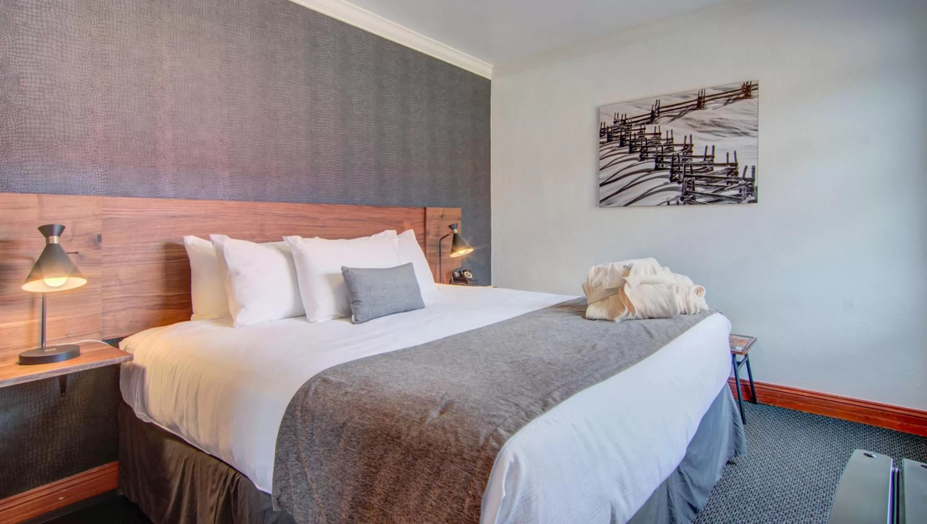 Bedroom, Bed in The Bristol Hotel