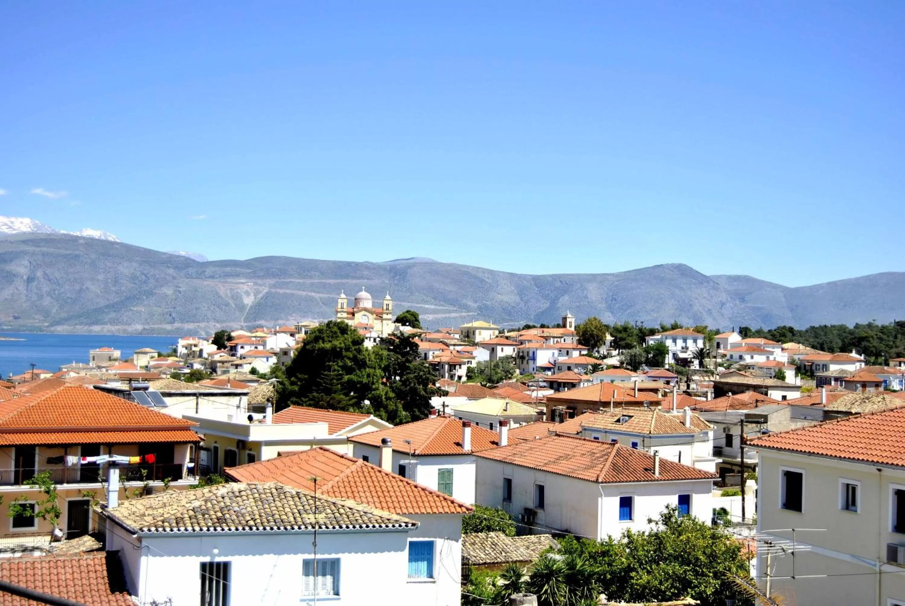 Area and facilities in Filoxenia Studios