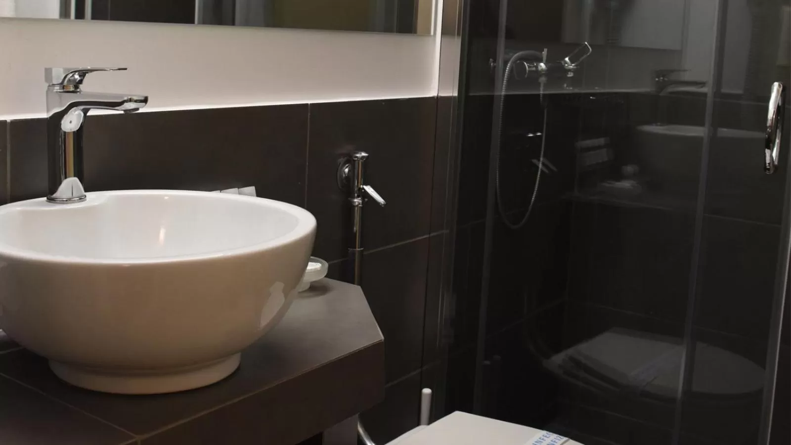 Bathroom in Dionisos Hotel