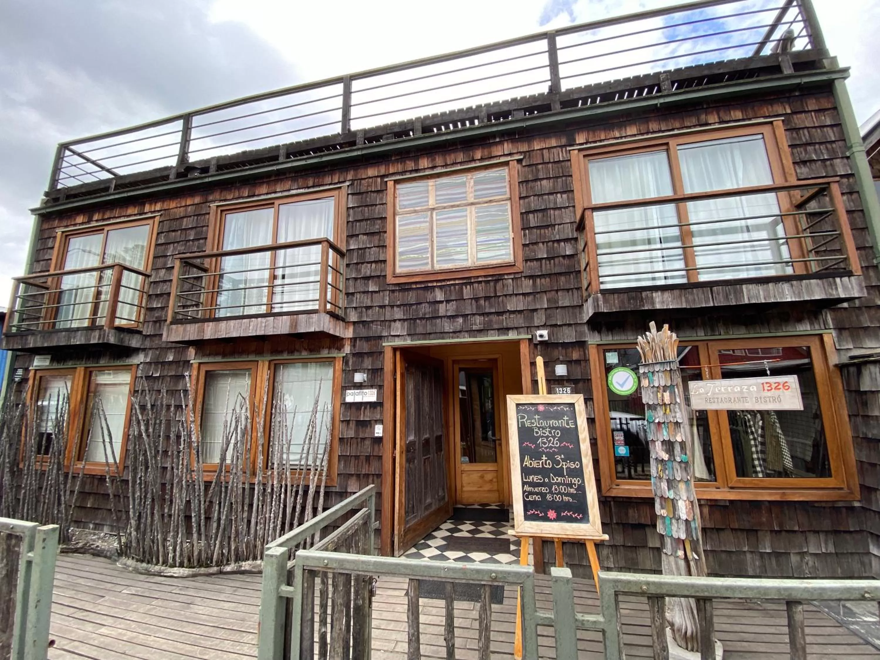 Property building in Palafito 1326 Hotel Boutique Chiloé