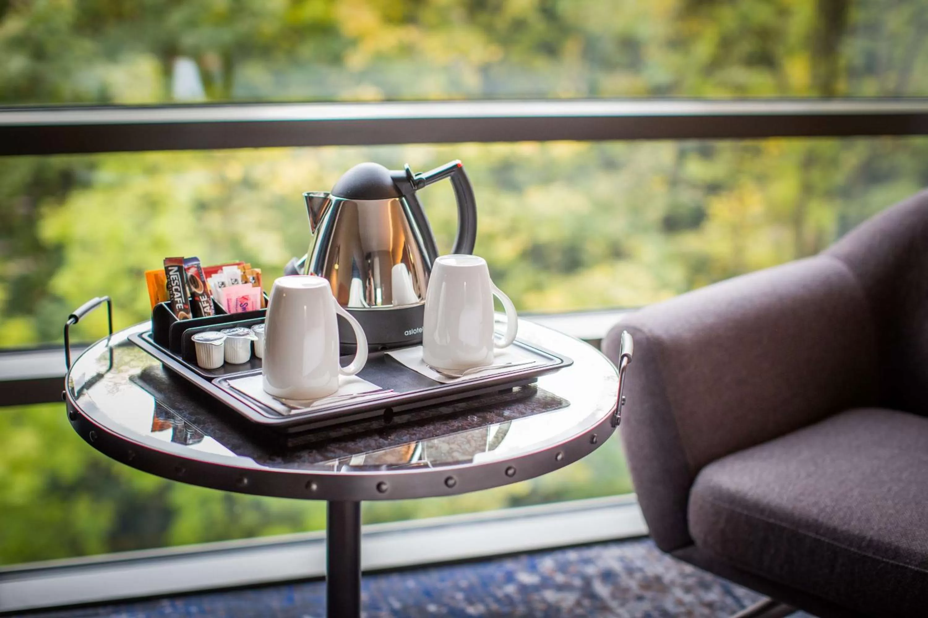 Bed in DoubleTree by Hilton London Kingston Upon Thames