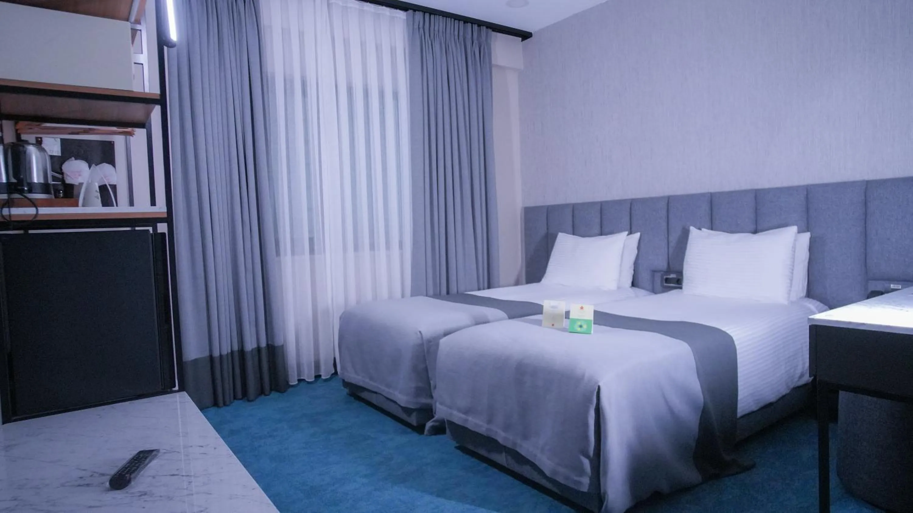 Bed in Dosso Dossi Hotels Old City