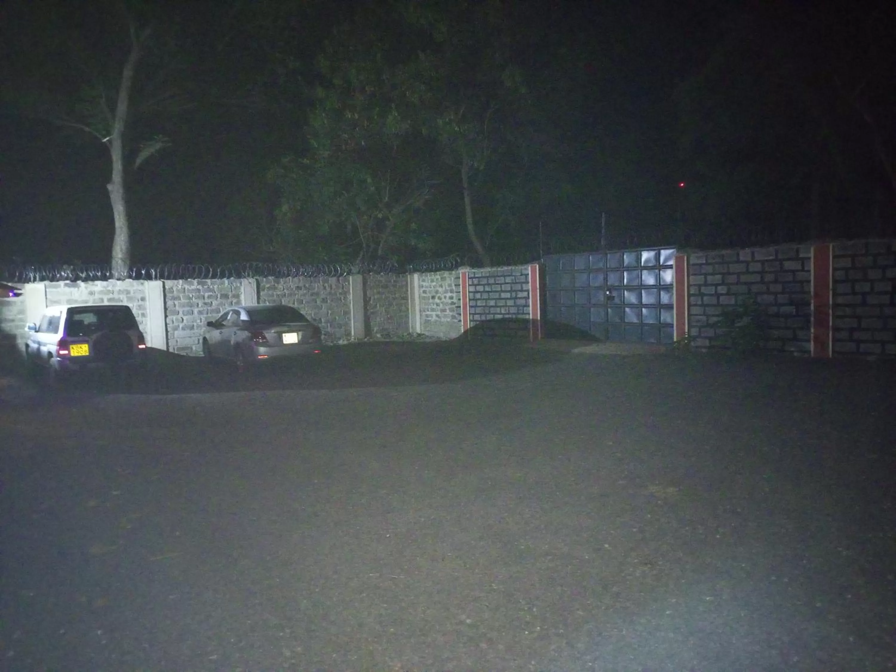 Parking in Beach View Hotel - Kisumu