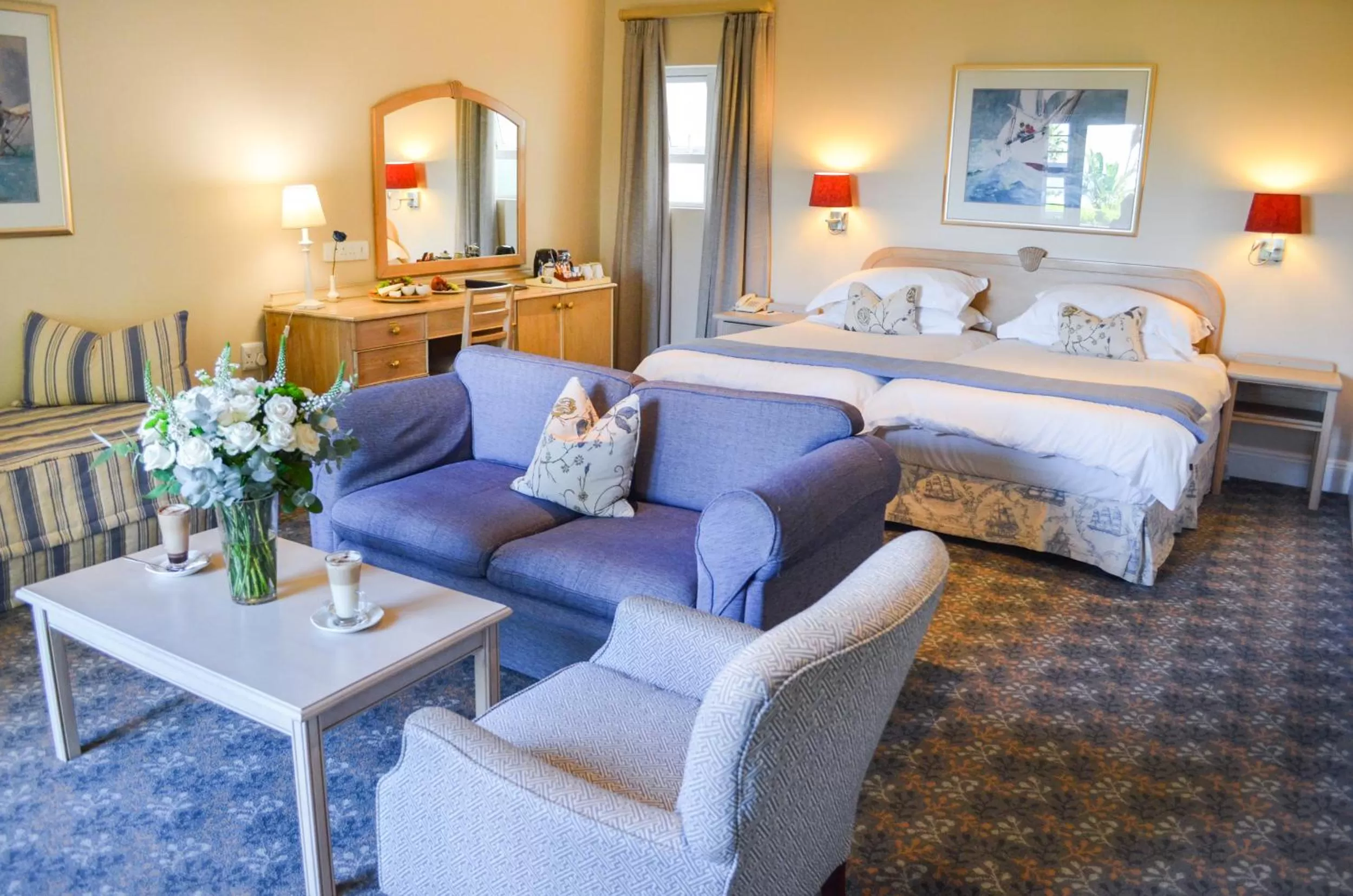 Bedroom, Bed in The Beach Hotel