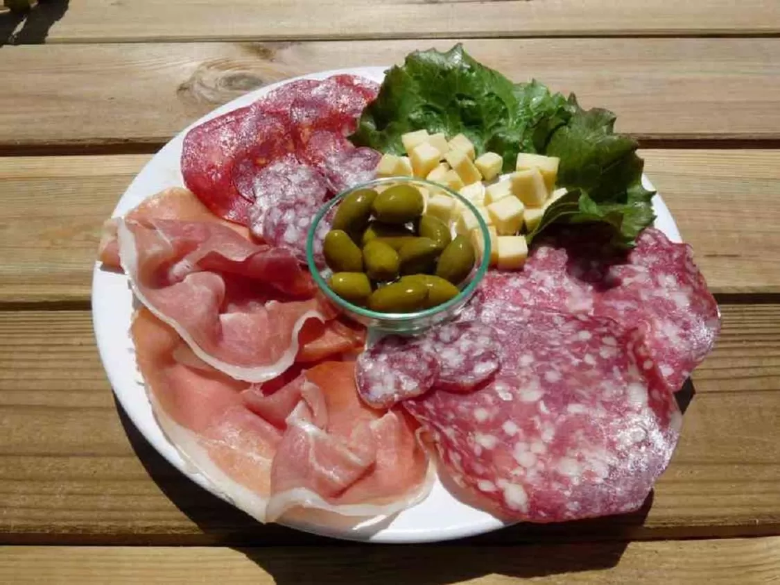 Continental breakfast in Residence la Fraisiere