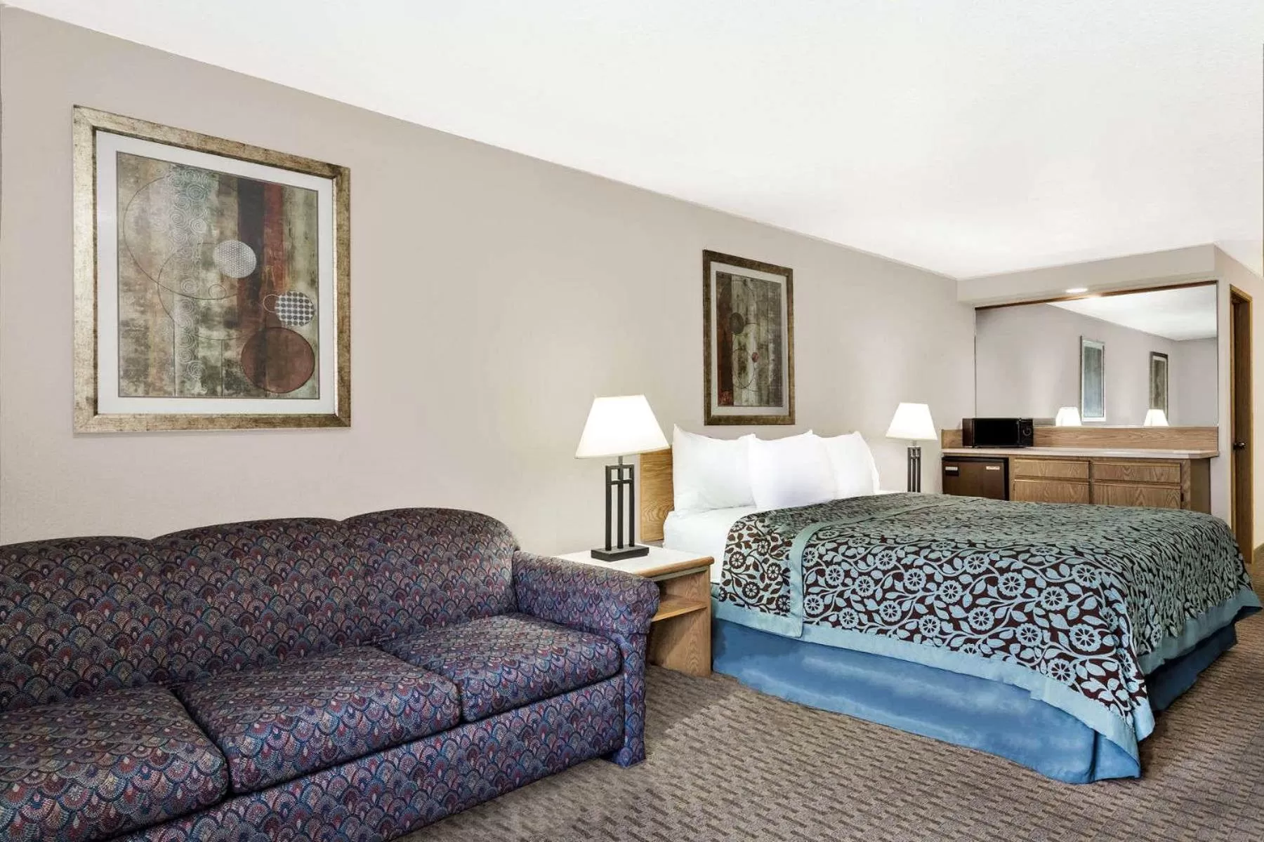 King Studio Suite - Non-Smoking in Days Inn & Suites by Wyndham Kanab