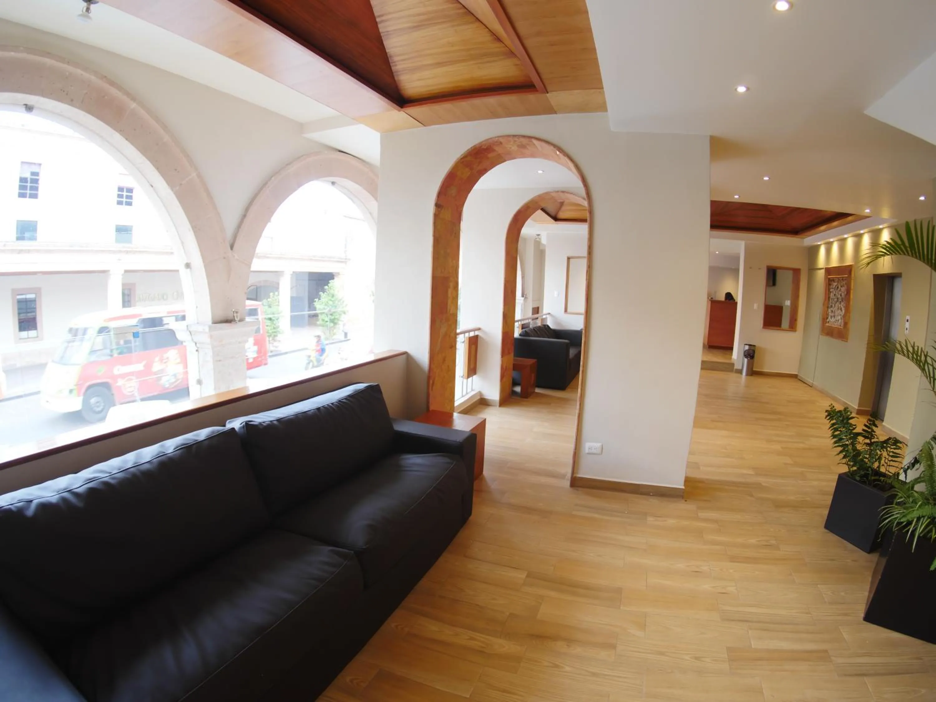 Living room in Hotel Qualitel Centro Histórico