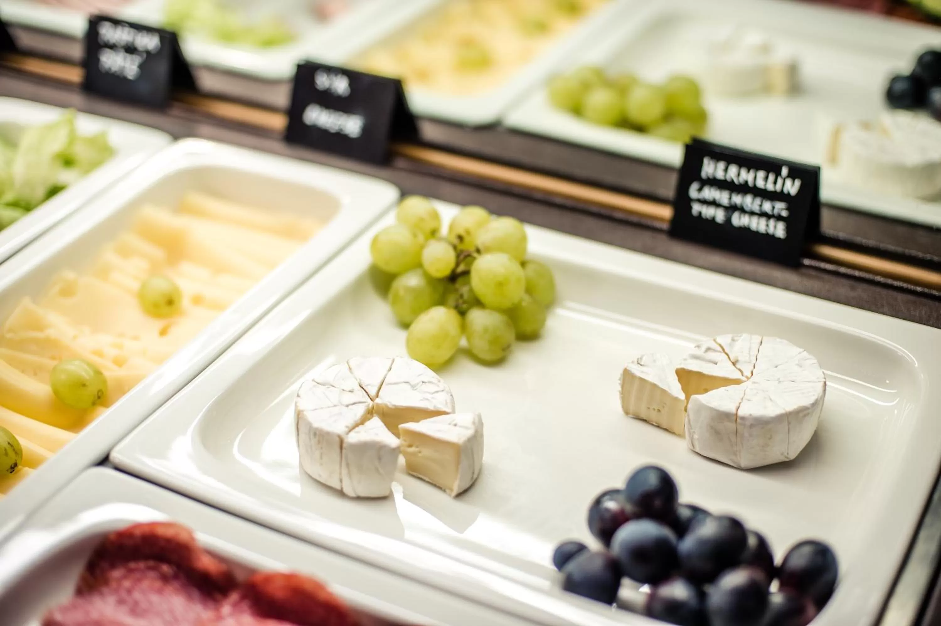 Breakfast, Food in Gold