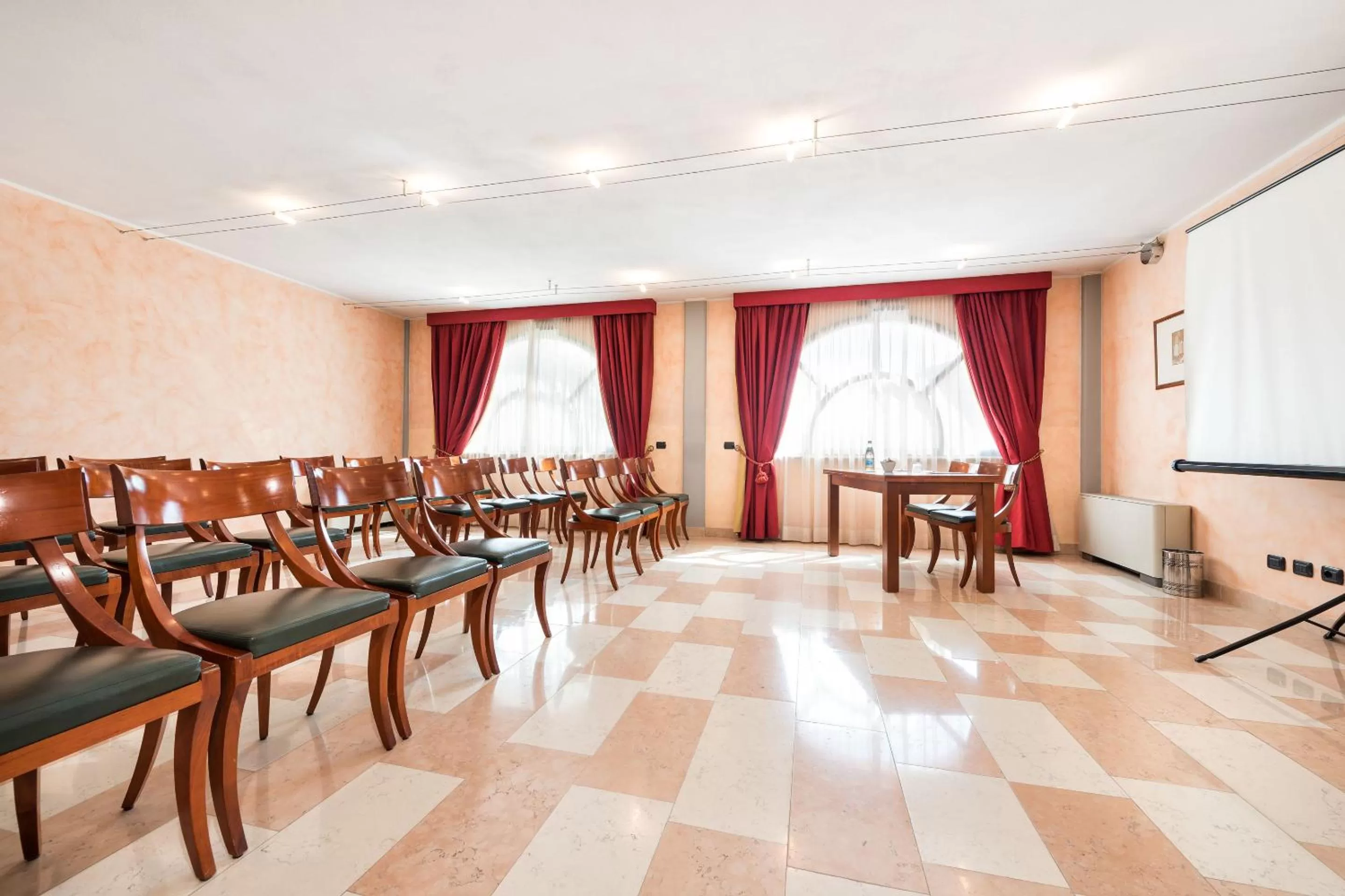 Meeting/conference room in Hotel Villa Malaspina