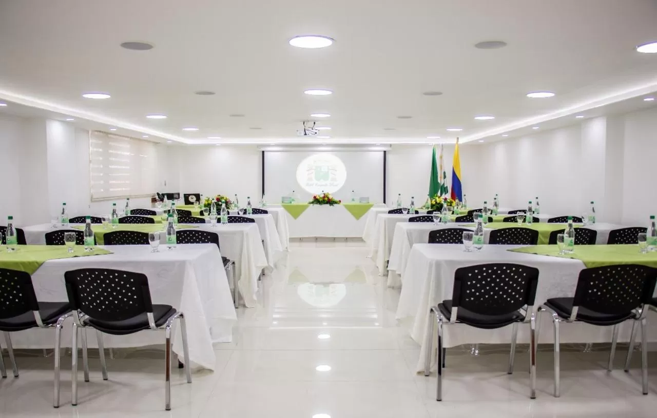 Meeting/conference room in Hotel Caquetá Real HSC