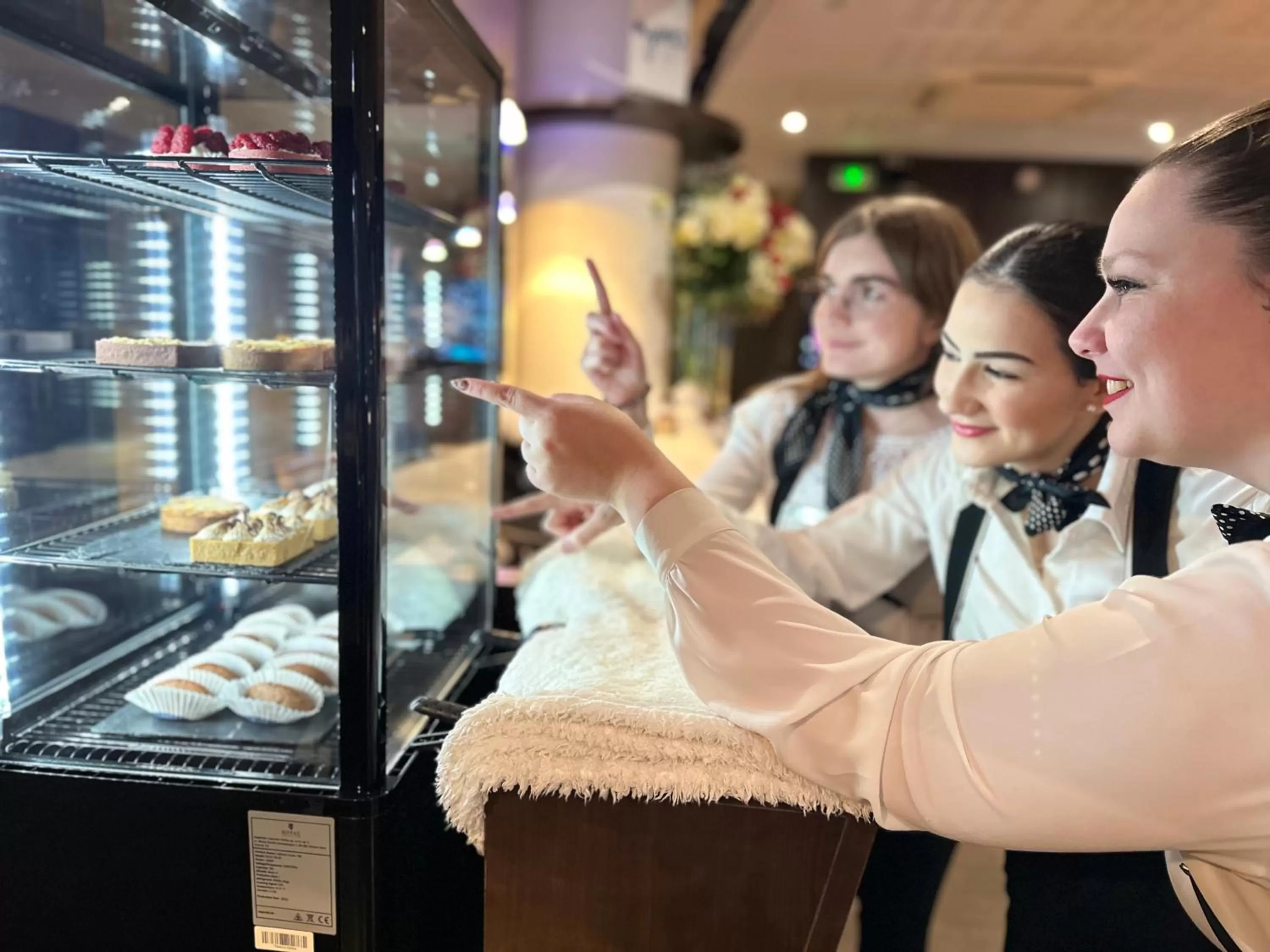 Staff in Best Western Plus Thionville Centre