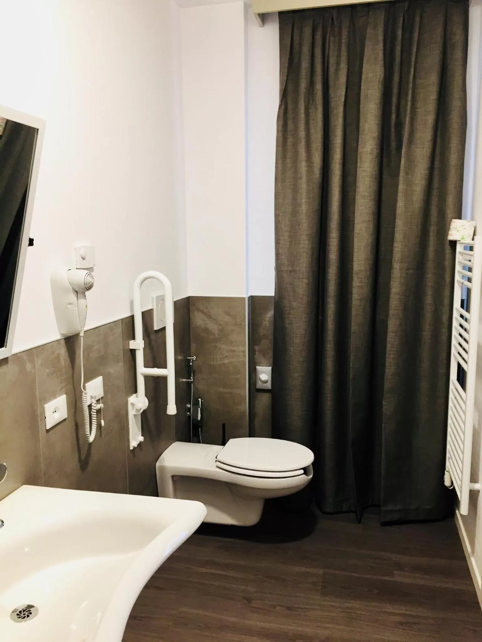 Bathroom in Pove 2.4 Hotel