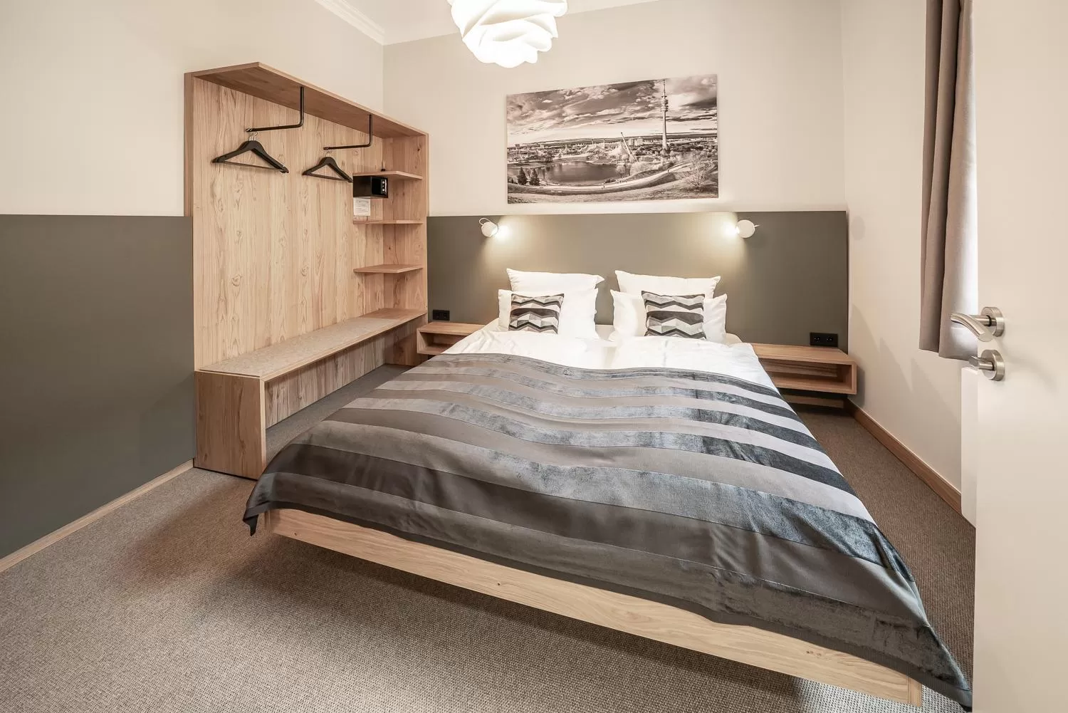 Bedroom, Bed in Hotel Am Markt