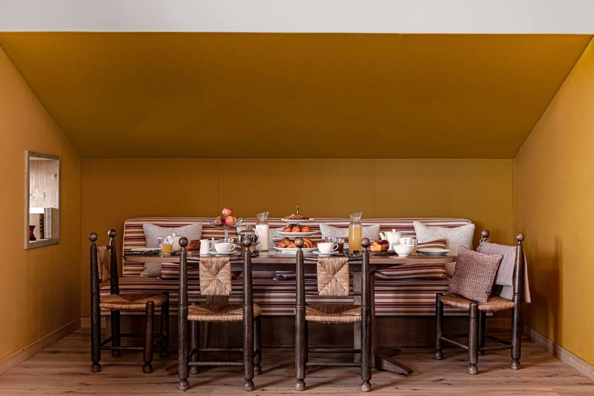 Meals in Hotel Le Coucou Méribel