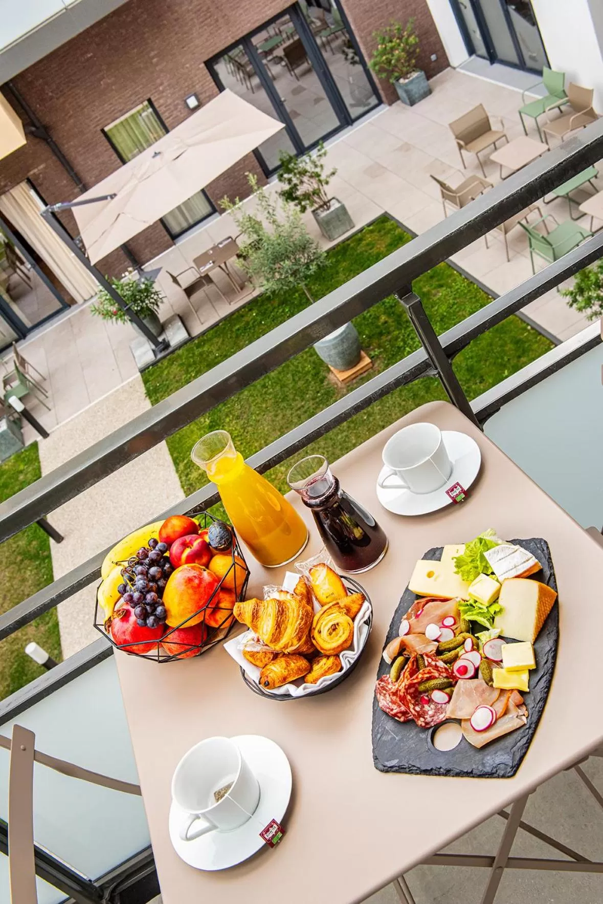 Balcony/Terrace in Les Boréales - Appart'hotel & Restaurant