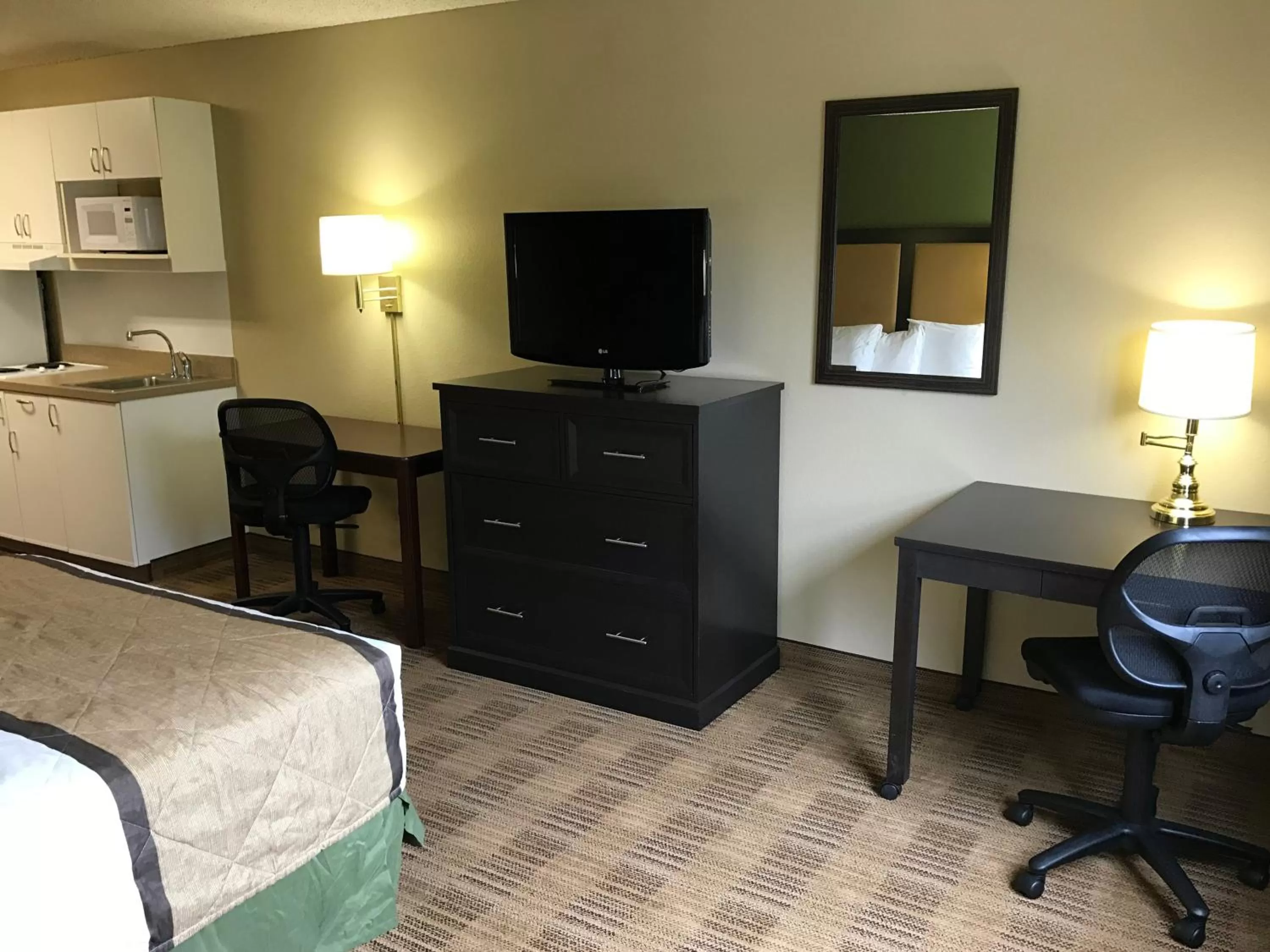 TV and multimedia in Extended Stay America Suites - Boise - Airport