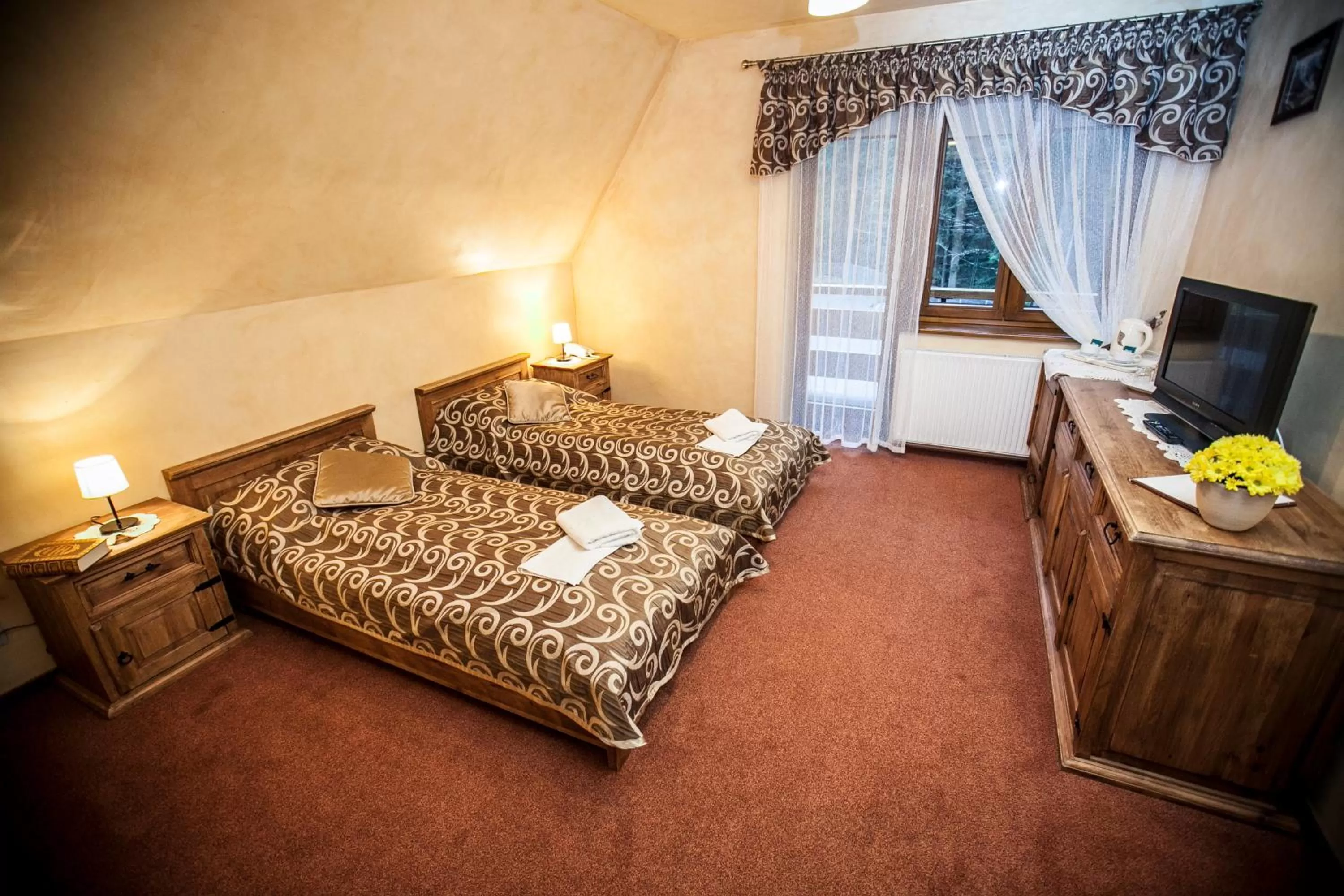 Photo of the whole room, Bed in Hotel Dwór Karolówka