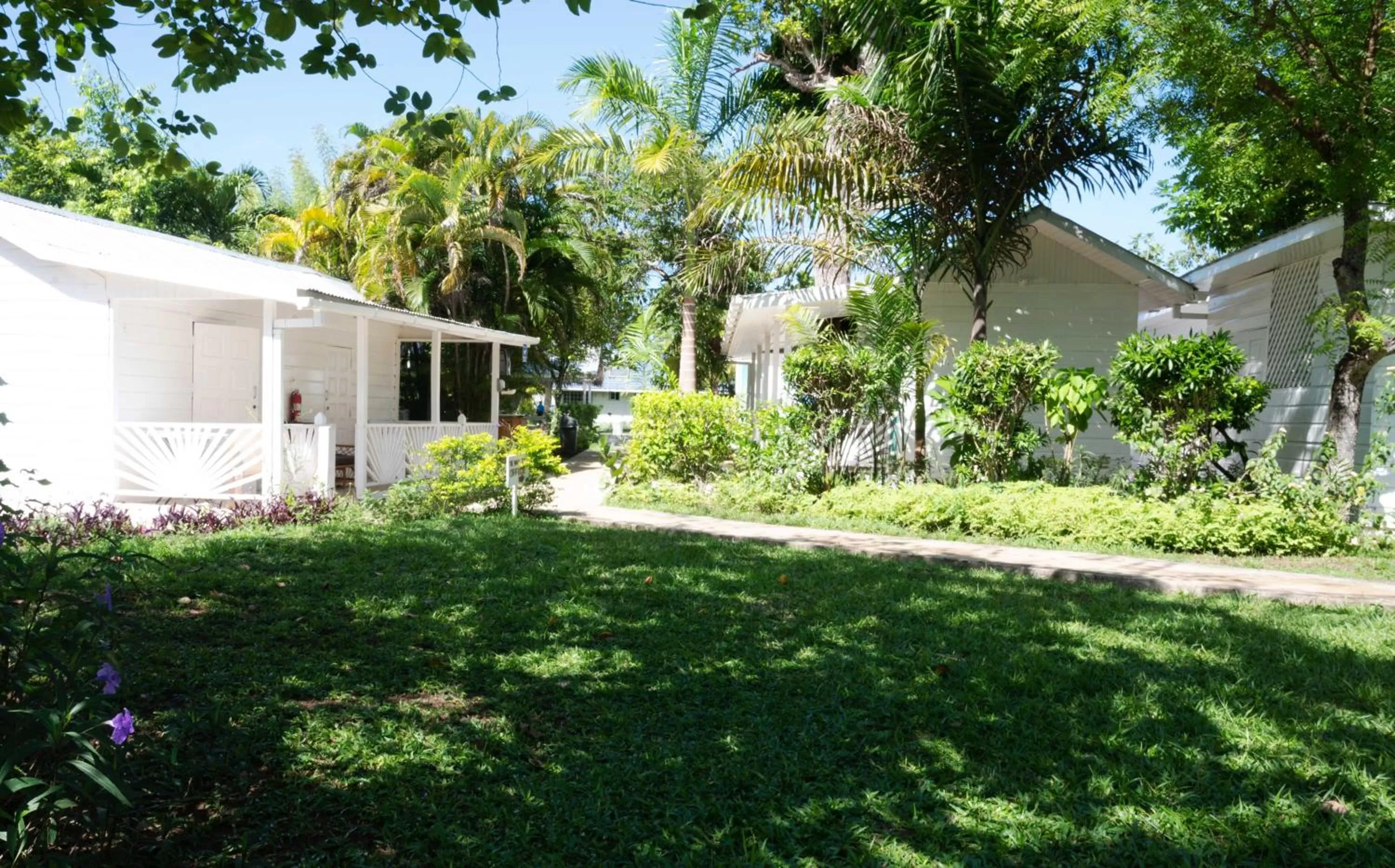 Property building in Yellow Bird Sea
