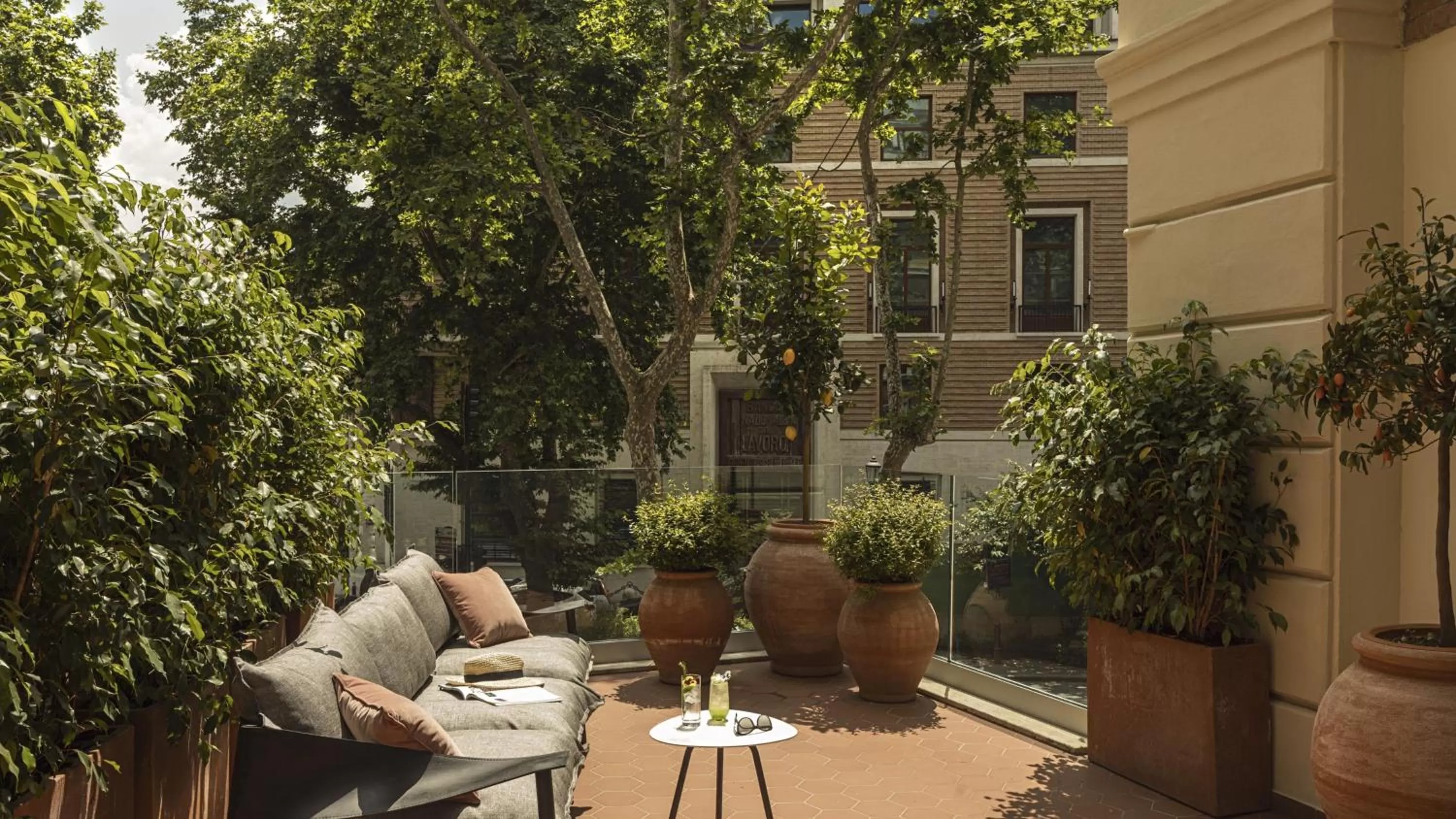 Balcony/Terrace in InterContinental Rome Ambasciatori Palace by IHG