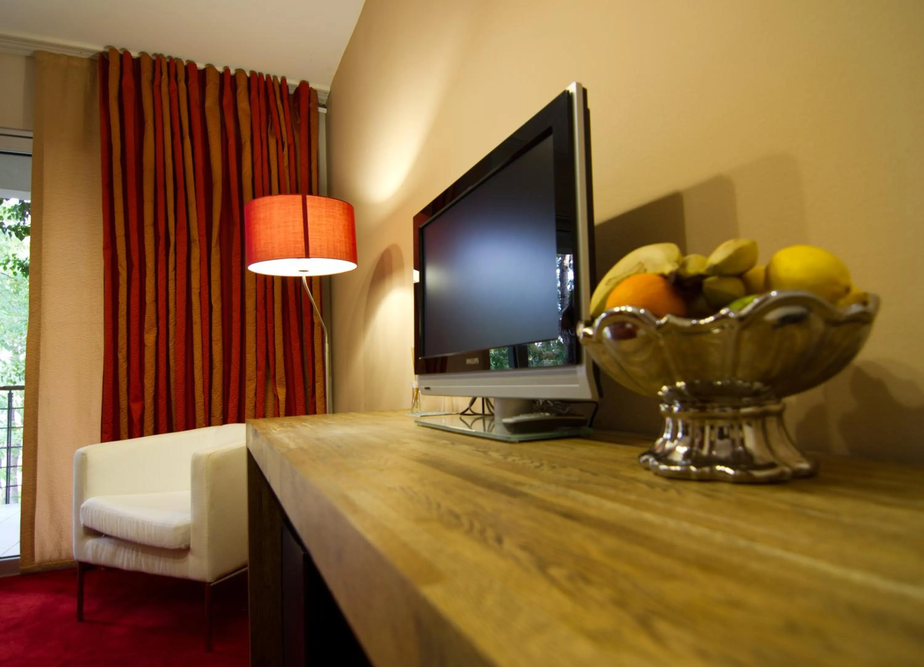 TV and multimedia in GRANDE CASA Hotel - Međugorje