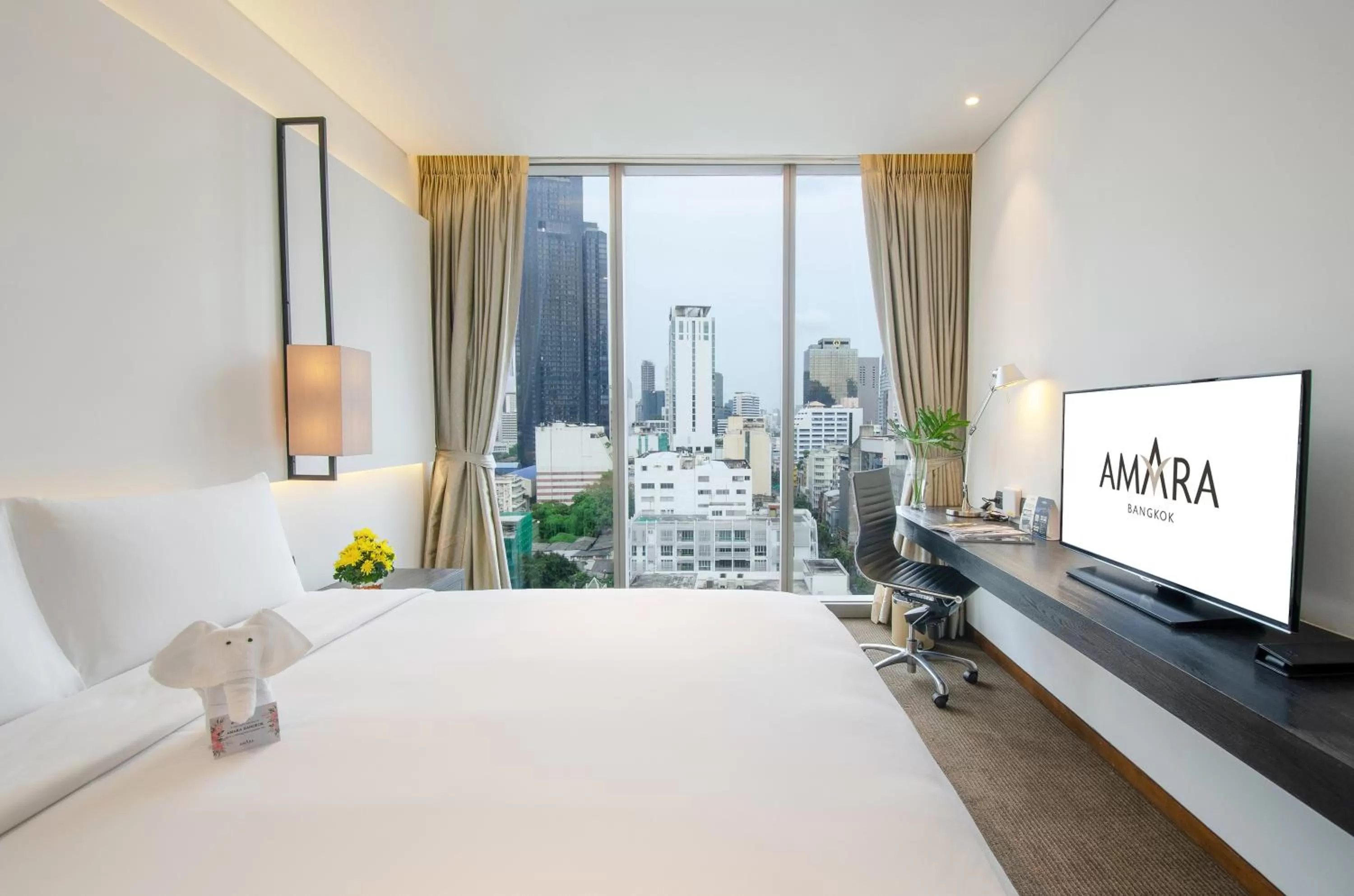 Bedroom, Bed in Amara Bangkok Hotel