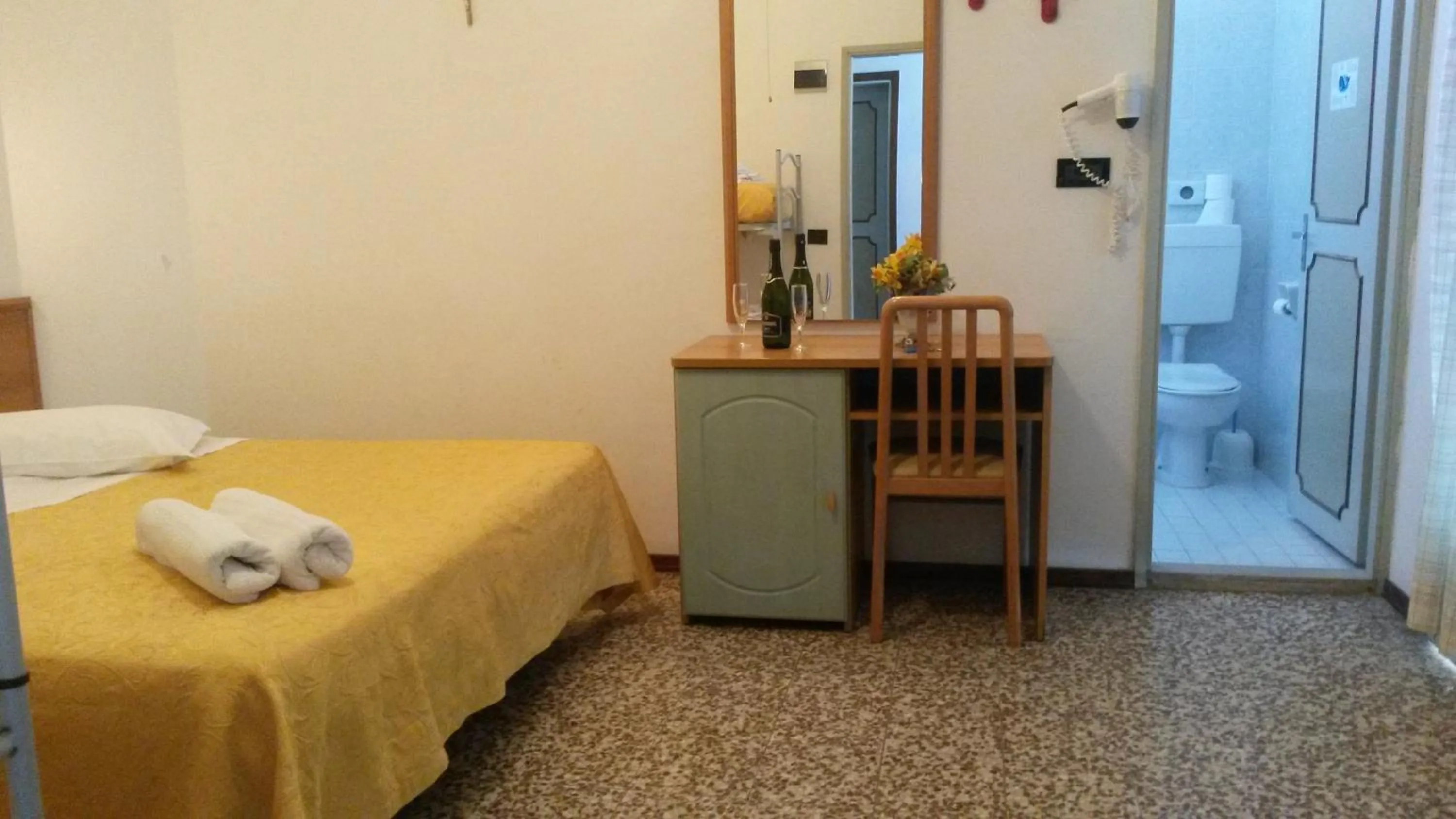 Photo of the whole room in Hotel Orchidea