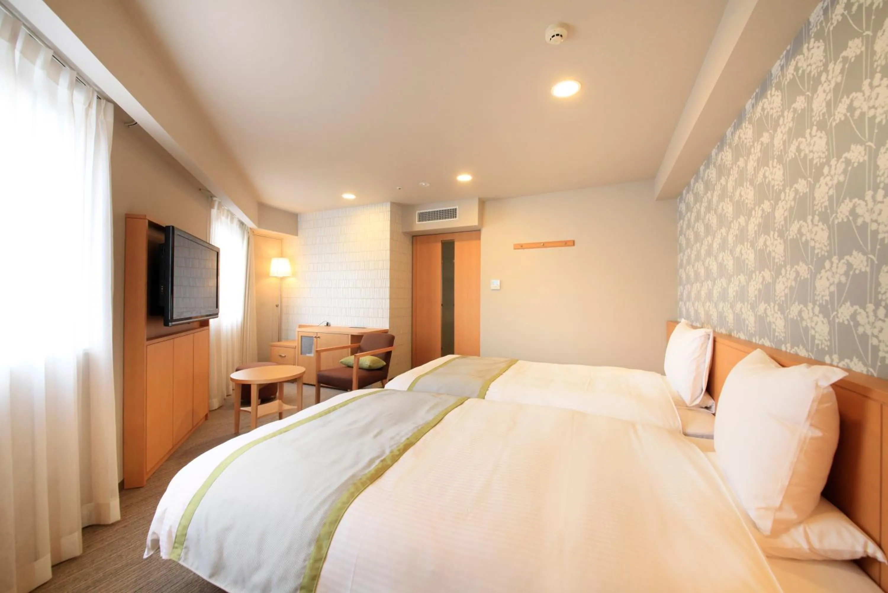 Photo of the whole room, Bed in Richmond Hotel Sapporo Ekimae