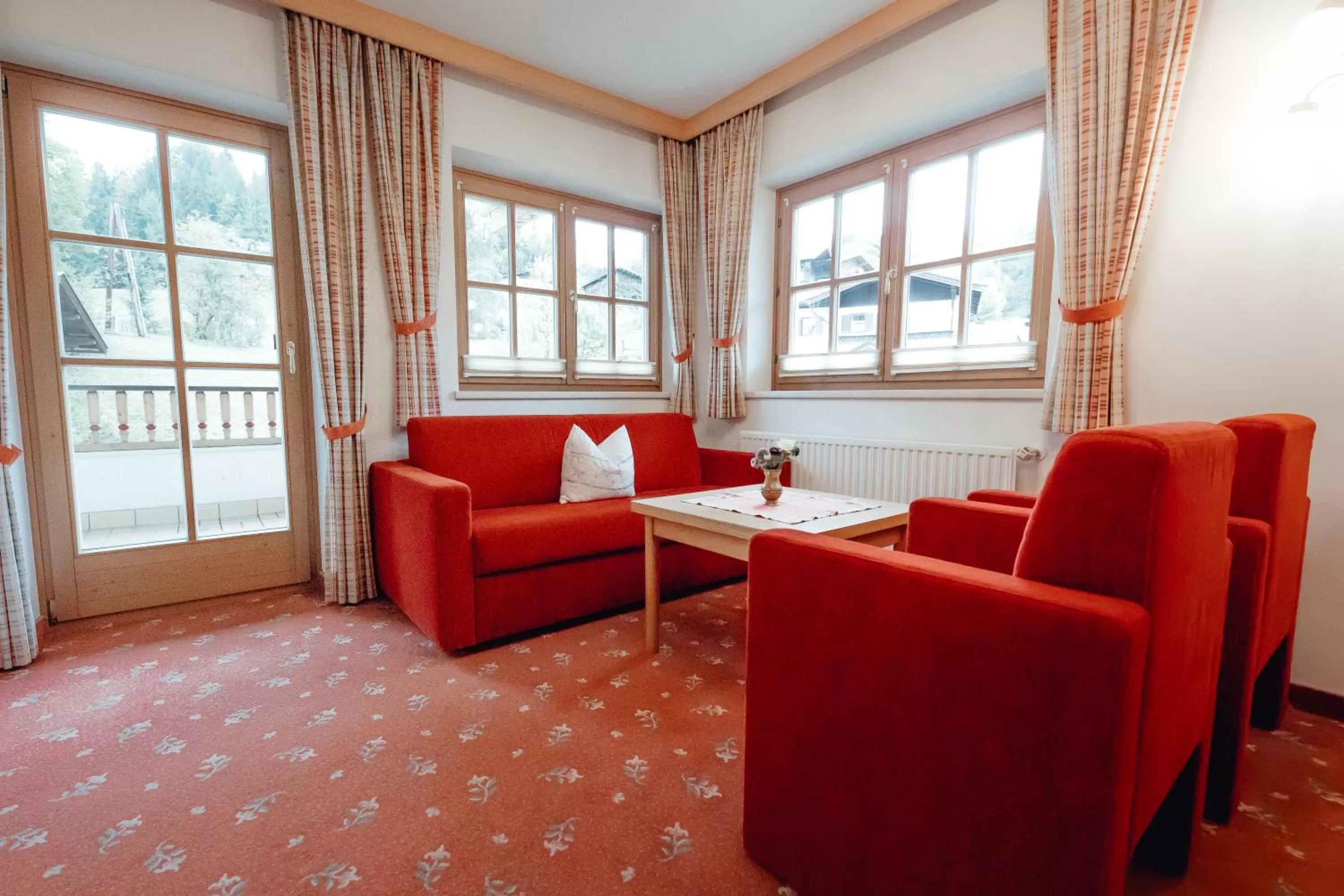 Living room in Zimmer & Ferienwohnungen Dandler