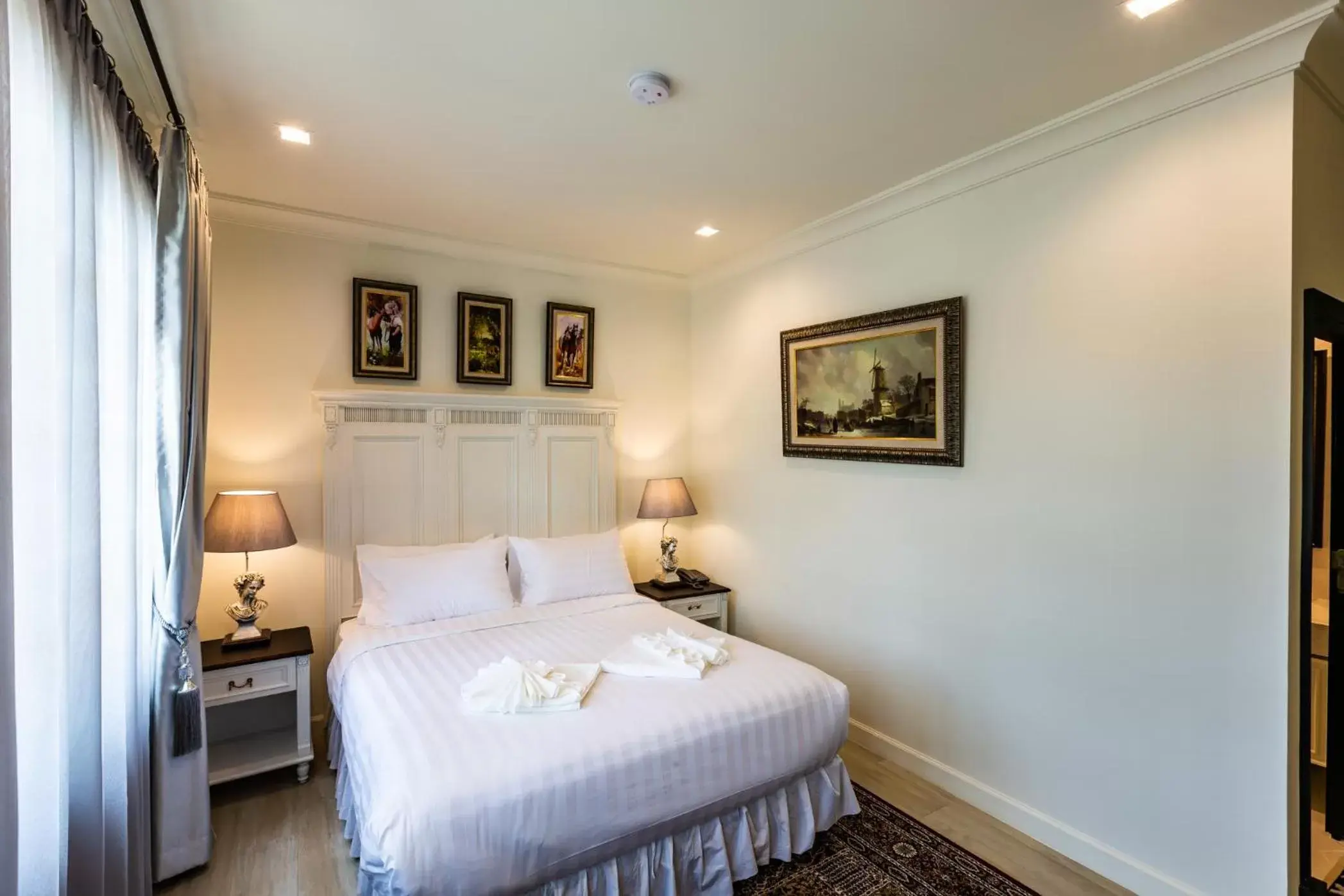 Superior Queen Room in Merchant Villa- SHA Extra Plus Superior Queen Room in Merchant Villa- SHA Extra Plus