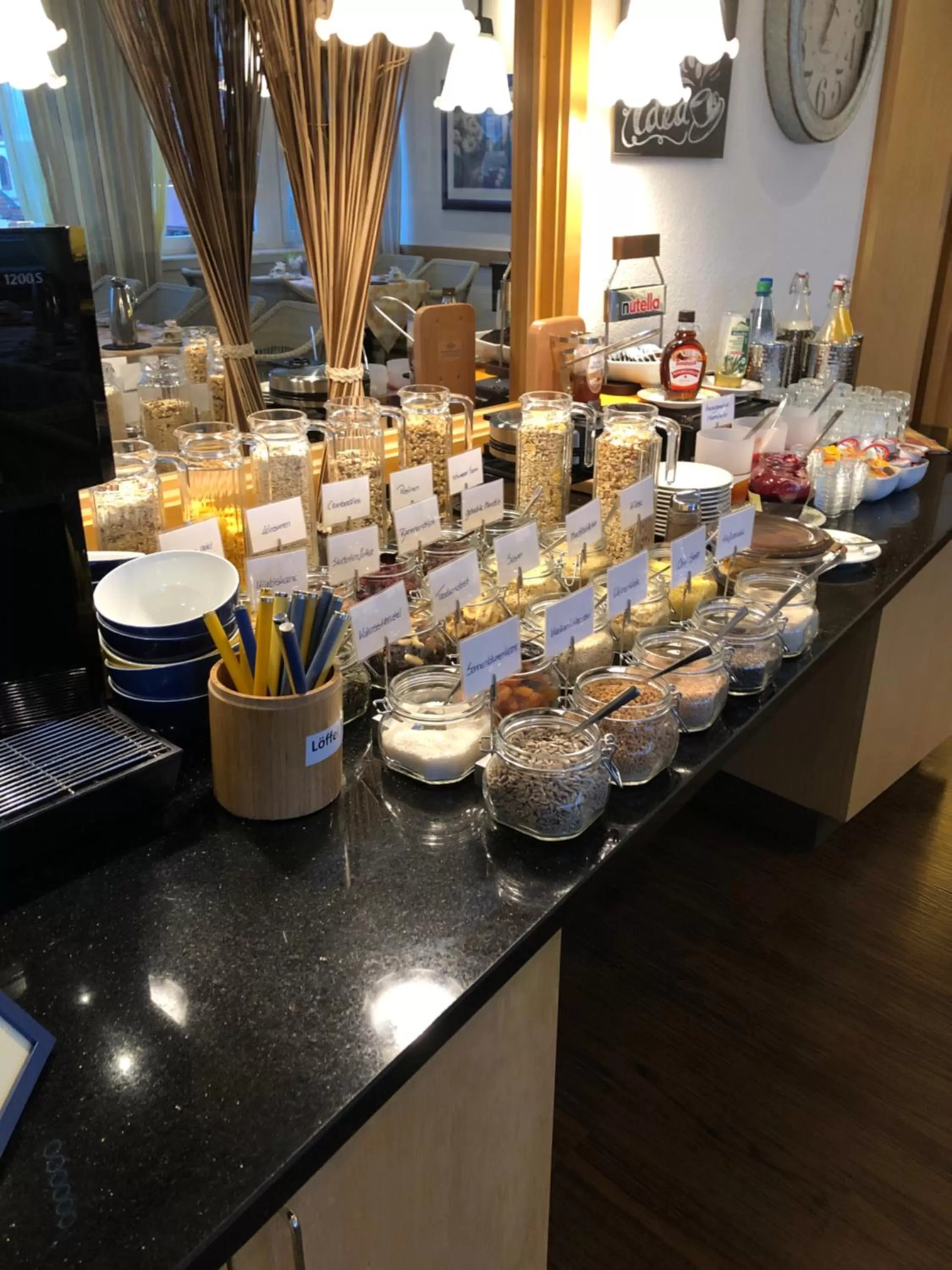Buffet breakfast in Hotel Peterchens Mondfahrt