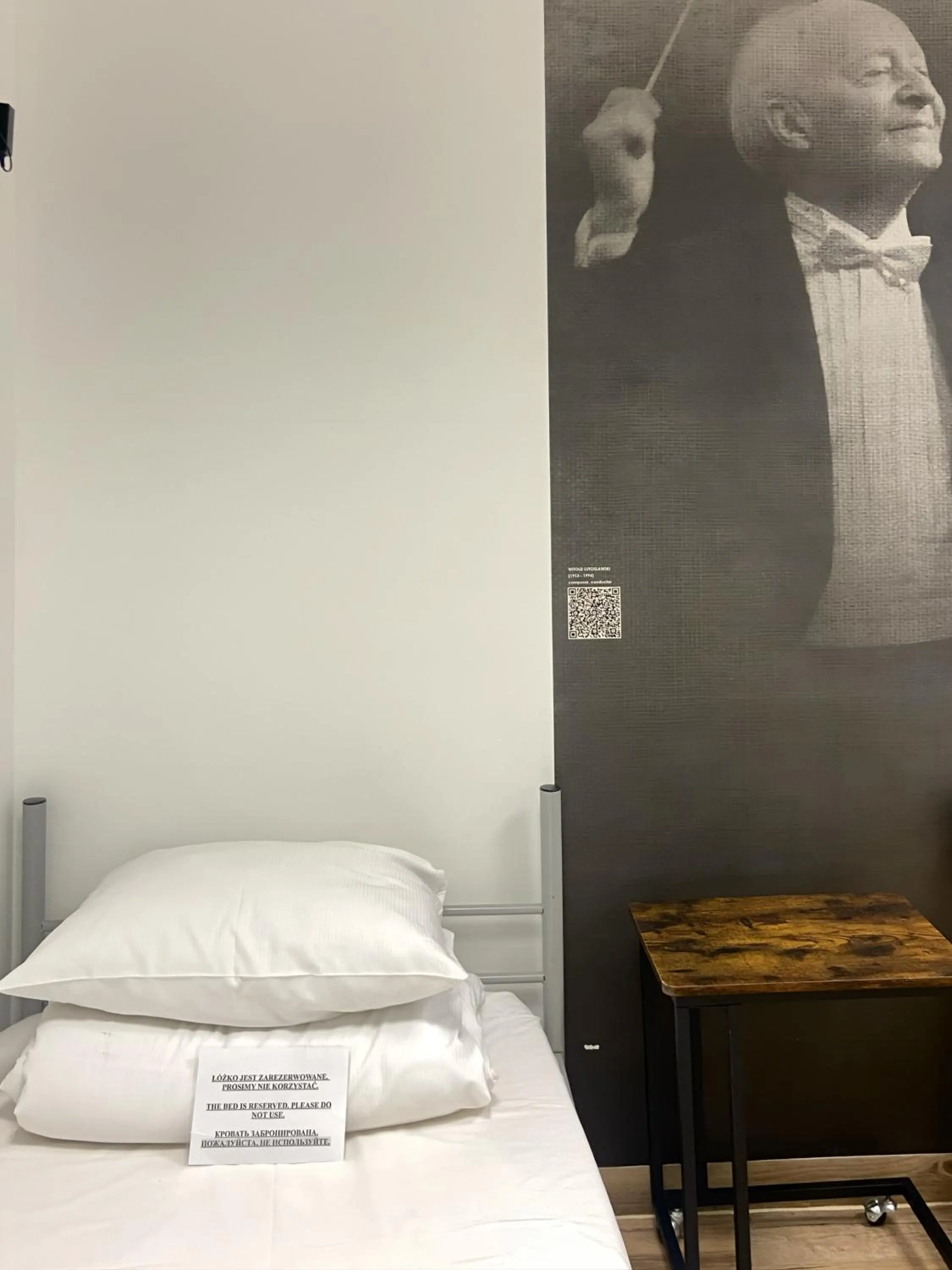 Bed in Warsaw Hostel Centrum Private Rooms & Dorms