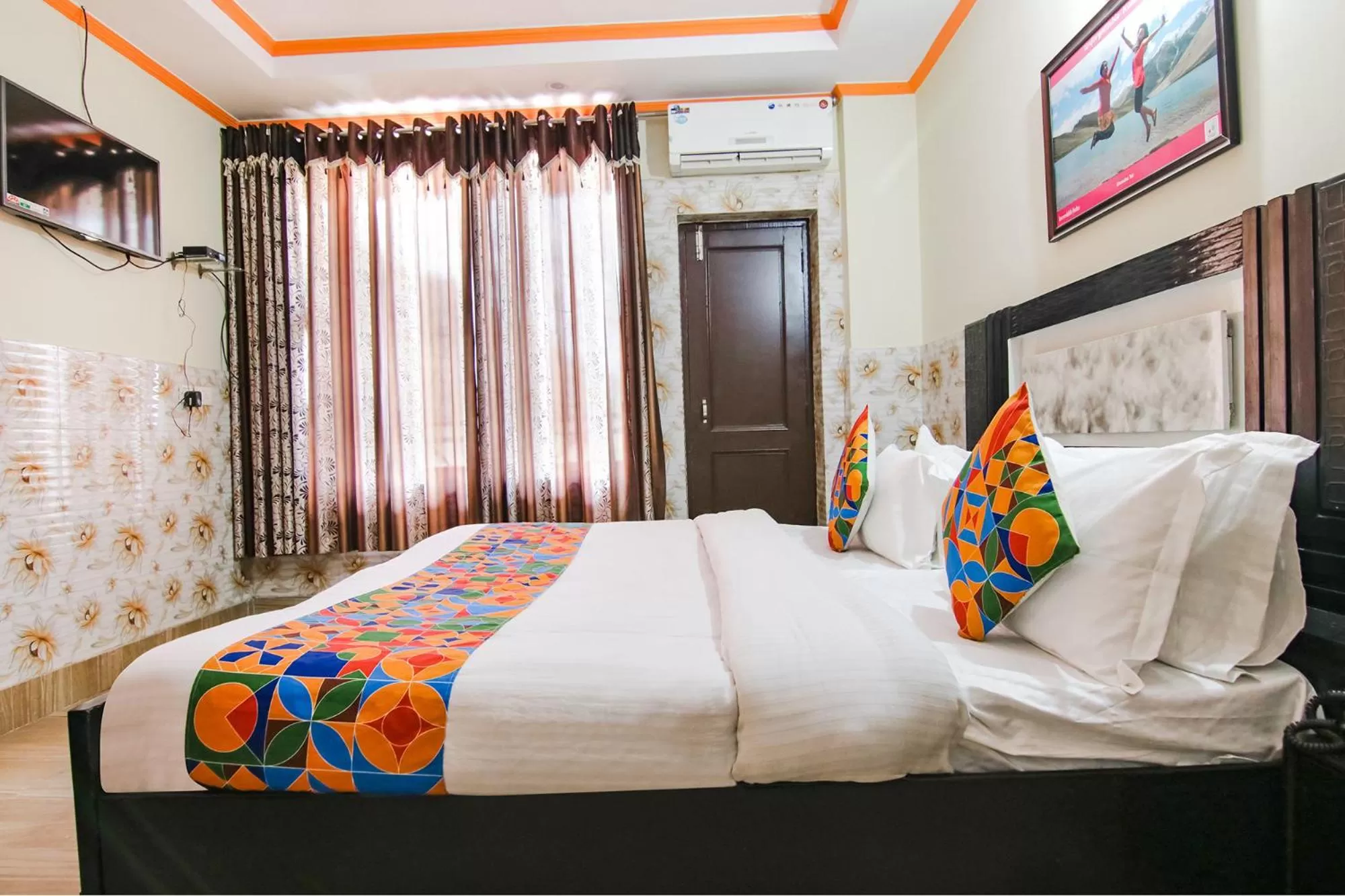 Communal lounge/ TV room, Bed in FabHotel Prime Wonder World Resort