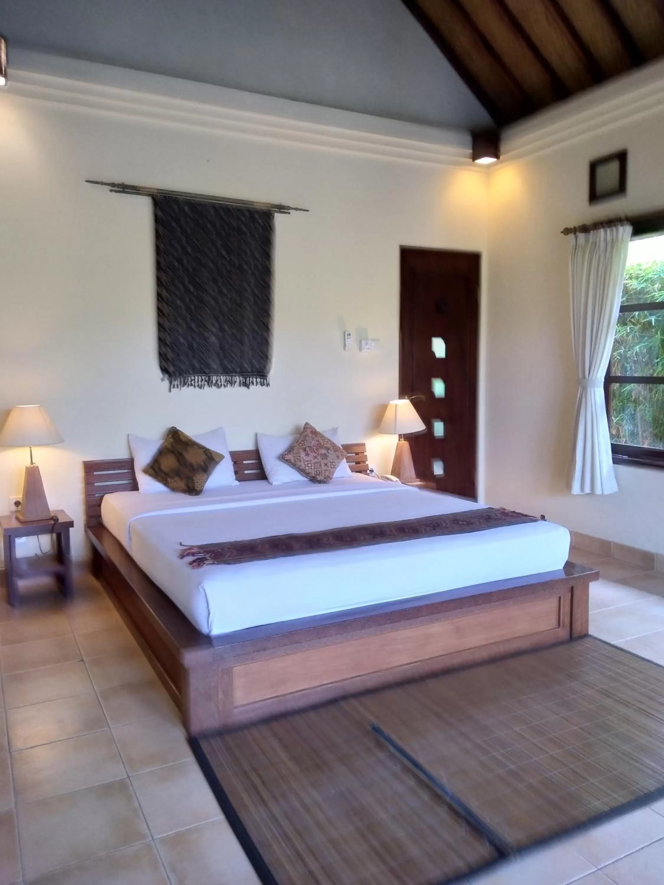 Bed in Ubud Lestari Bungalows